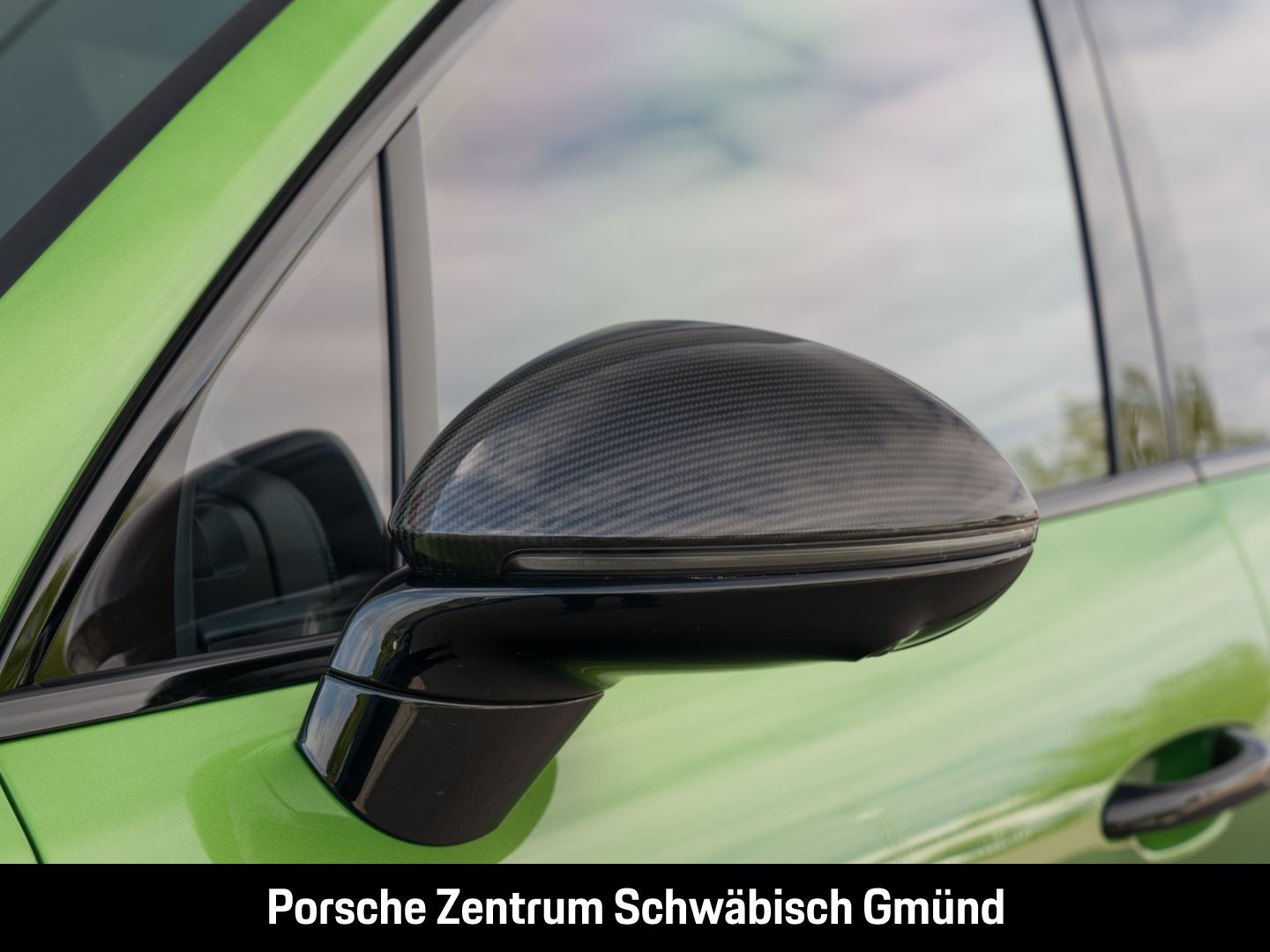 Porsche Cayenne Turbo E-Hybrid Burmester Nachtsicht PDCC
