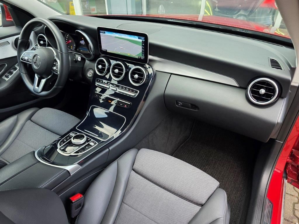 Mercedes-Benz C 200 d Avantgarde - Samsaru's Car Outlet