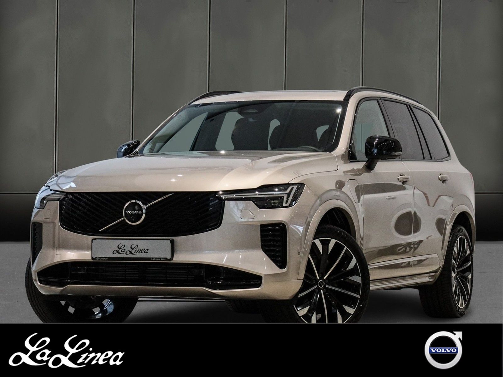 Volvo XC90 T8 AWD Recharge Reskin Plus Dark NP:95.340,