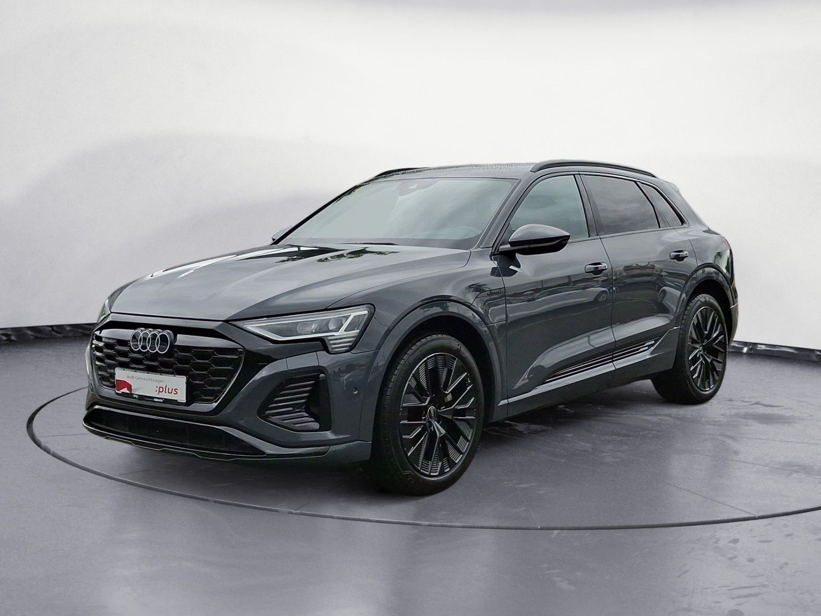 Audi Q8 e-tron 50 quattro S line AHK HUD B+Osound Sta