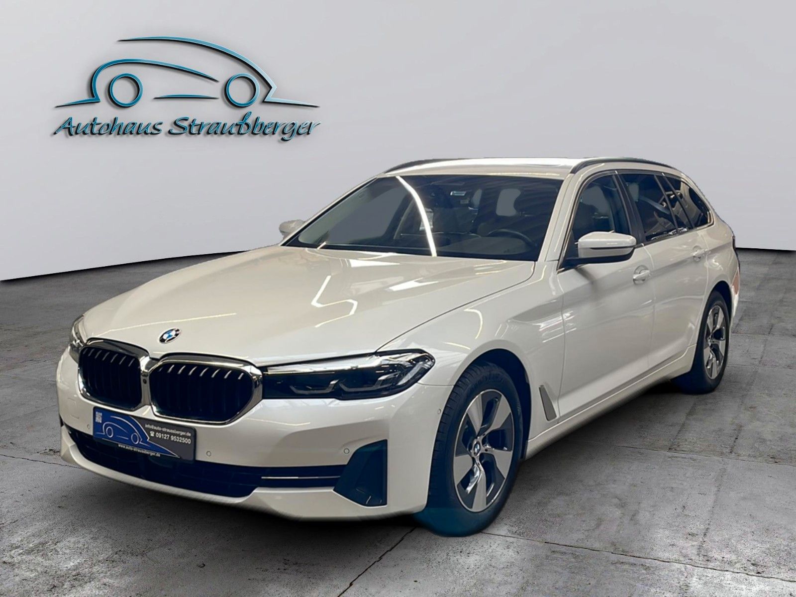 BMW 520d Touring xDr. ACC AHK PANO IQ 4ZK 360° WiFi