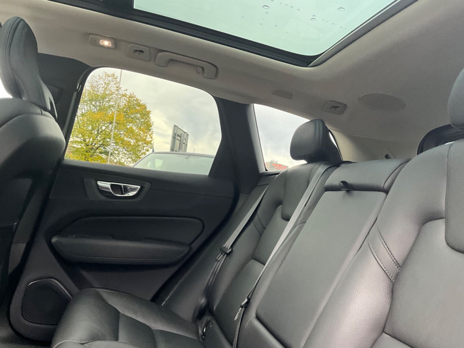 Volvo XC60 T6 Inscription Recharge Plug-In Hybrid AWD