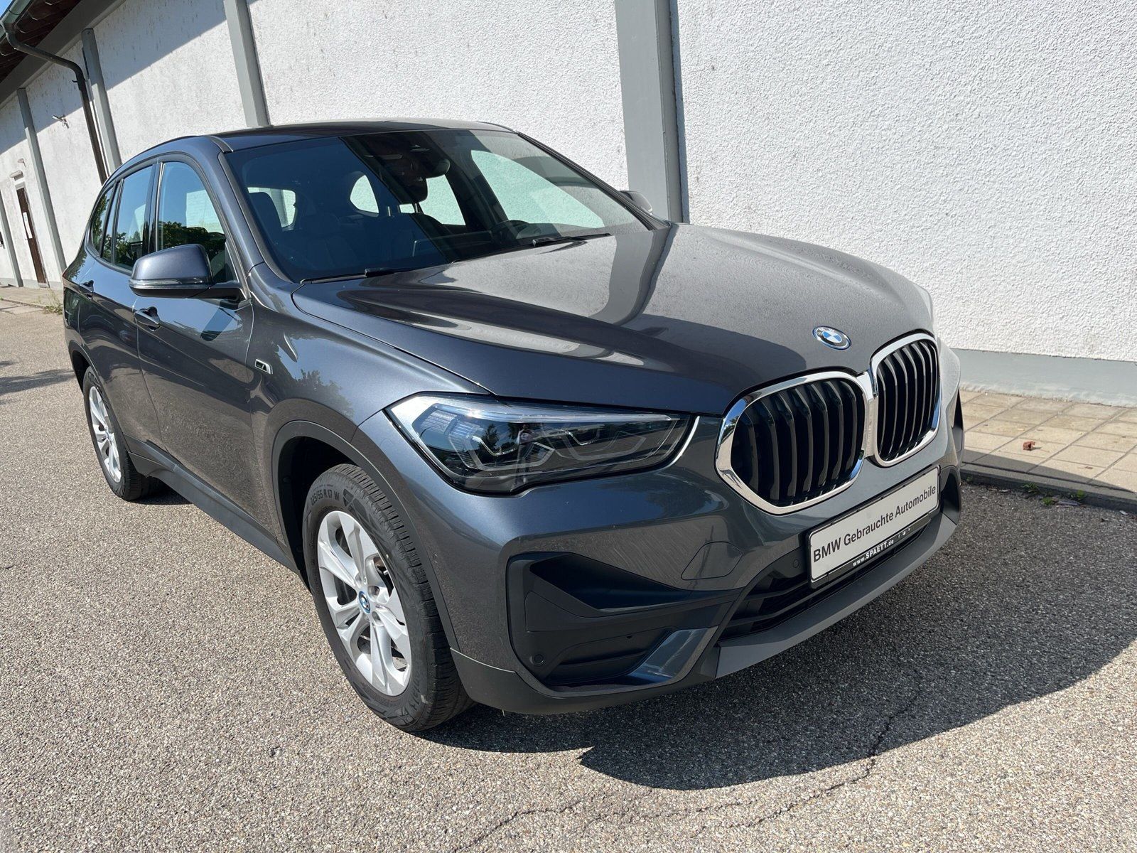 BMW X1 xDrive25e Advantage - Samsaru's Car Outlet