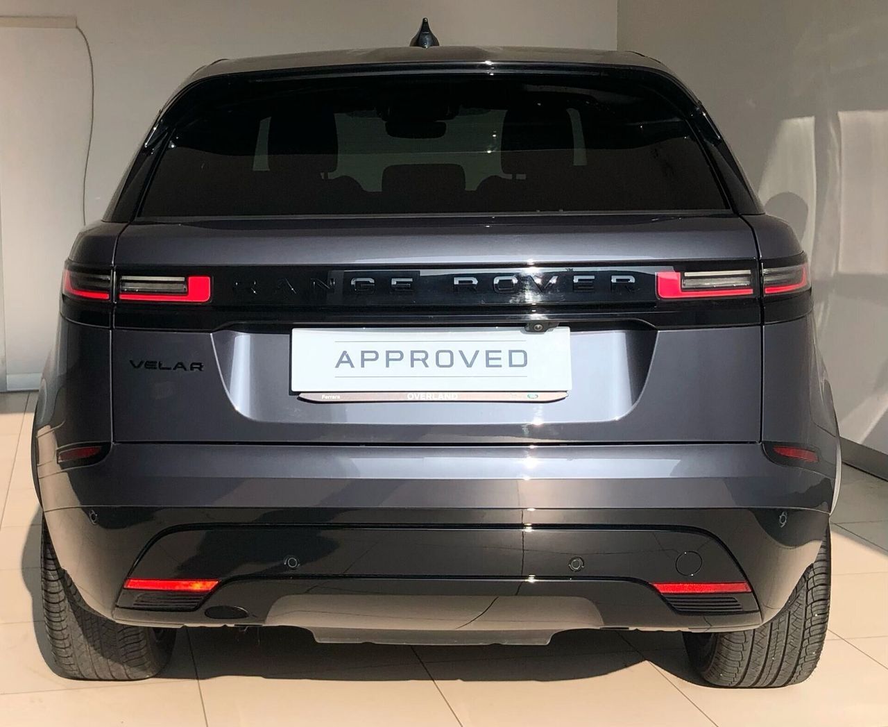 Range Rover Velar Range Rover Velar 2 - Samsaru's Car Outlet