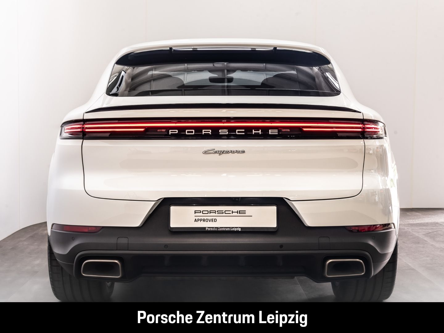 Porsche Cayenne E-Hybrid Coupe HD HeadUp InnoDrive AHK