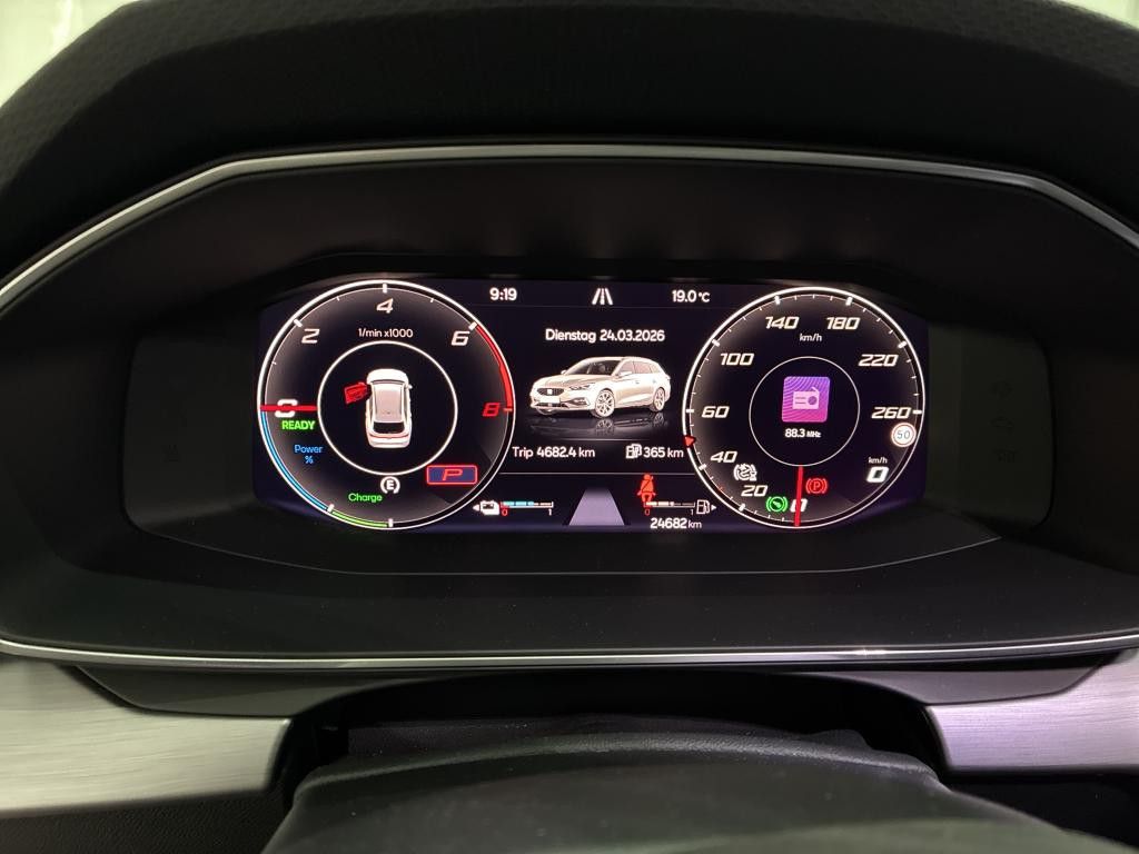 Seat Leon Sportstourer FR e-Hybrid+STANDKLIMA+ACC+DAB