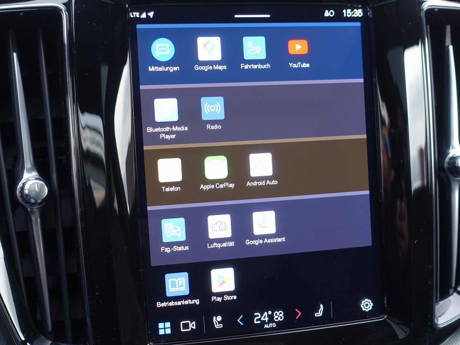 Volvo XC60 Plus, T6 AWD/Pano/AHK/360°/BLIS/H&K