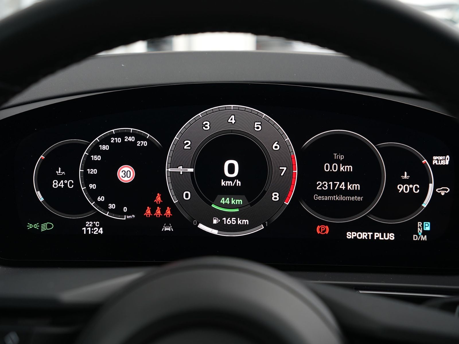 Porsche E-Hybrid MY24-INNODRIVE-ACC-LUFTF.-PANO-BOSE-RS