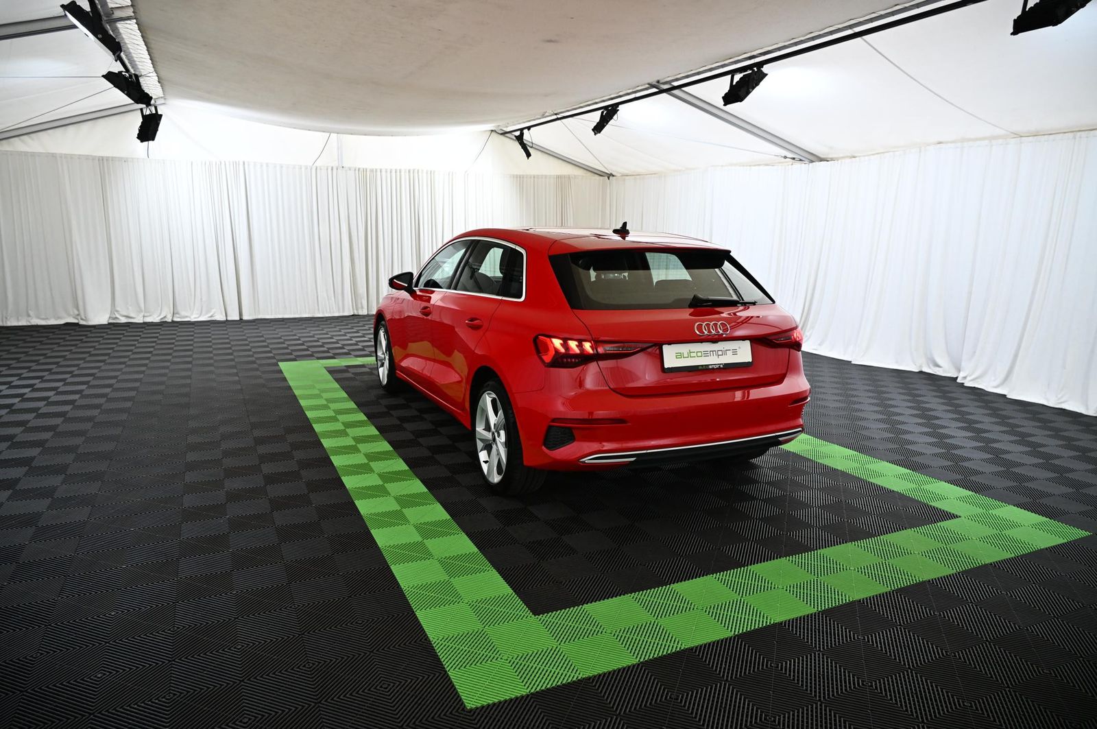 Audi A3 Sportback 35 TFSI Design-Luxe MATRIX/MMI+/18