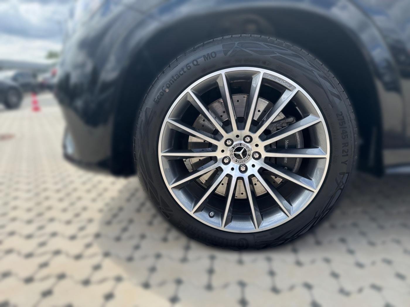 Mercedes-Benz GLE 450 d 4M AMG+NIGHT+AIRMATIC+AHK+PANO+DISTR++