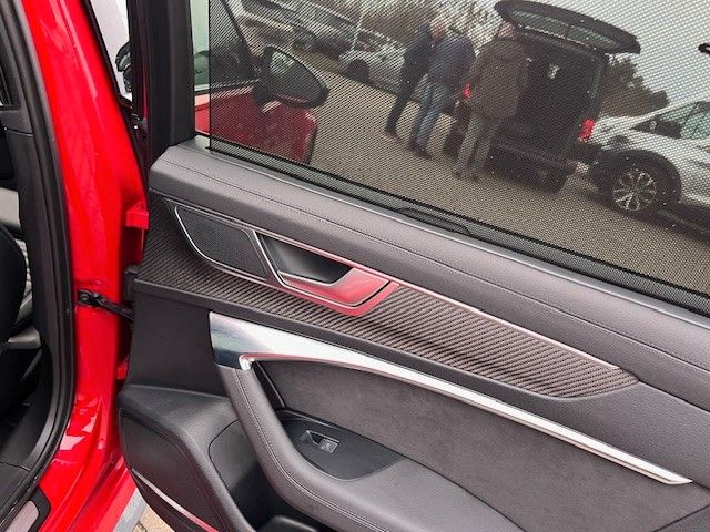 Audi RS6 RS 6 Avant 4.0 TFSI quattro RS Essentials Pa