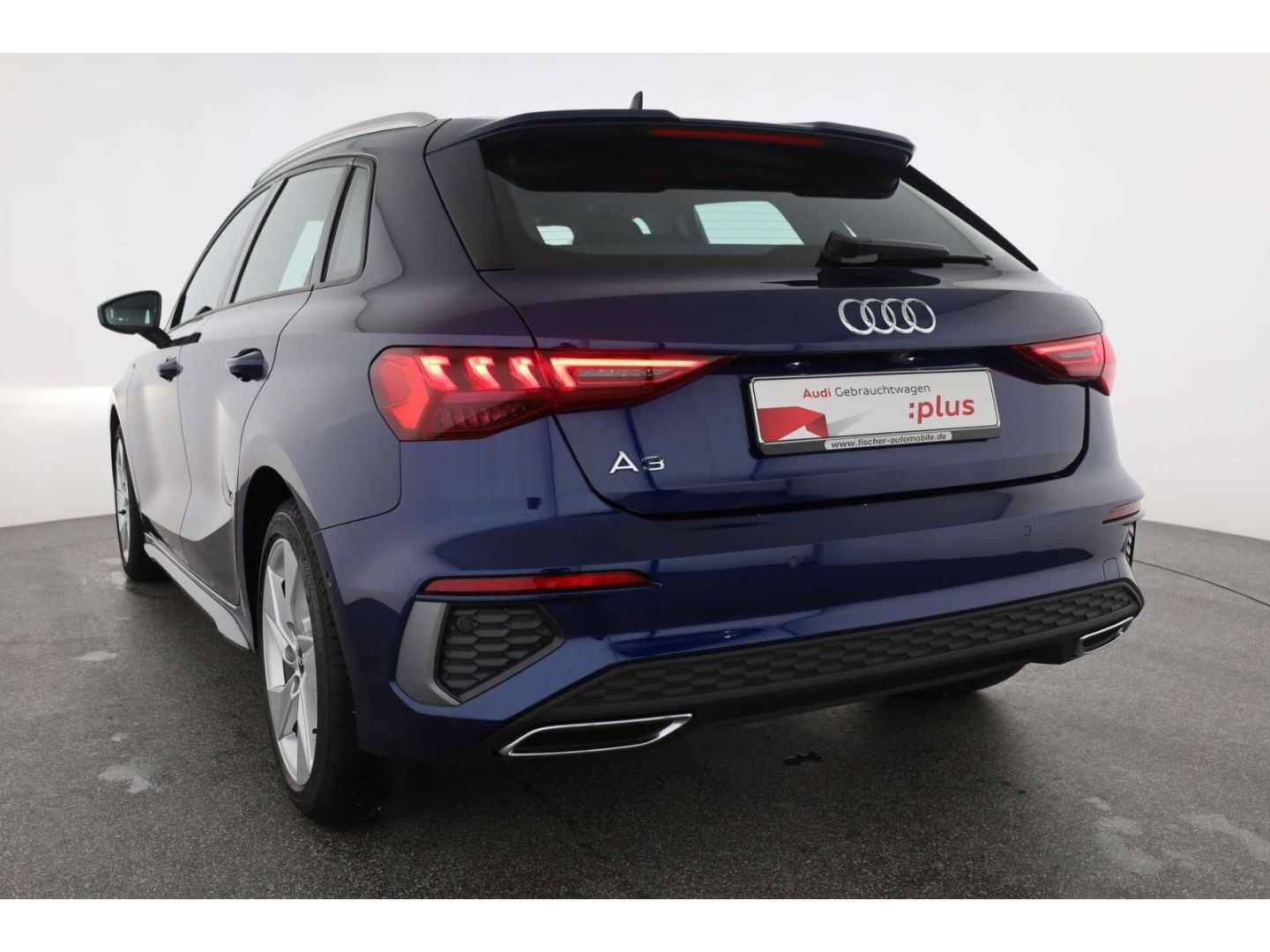 Audi A3 Sportback 35 TFSI S line - Samsaru's Car Outlet