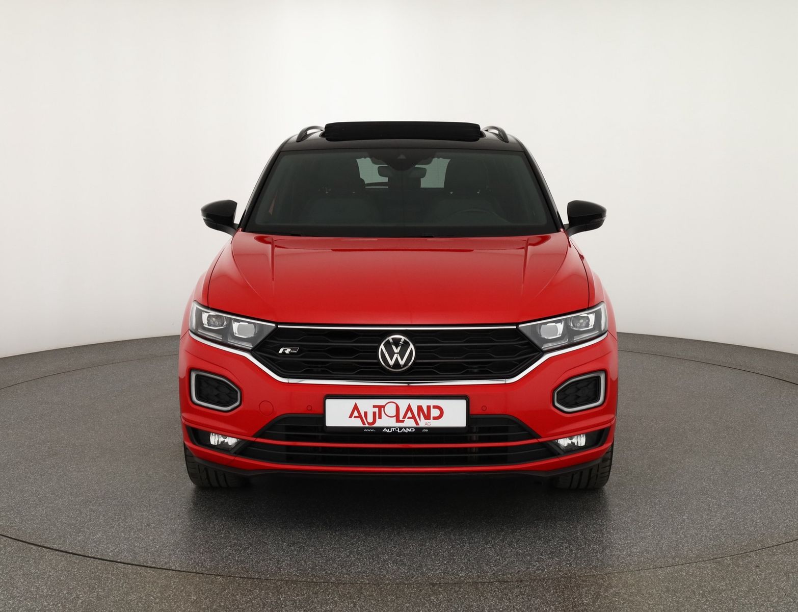 Volkswagen T-Roc 2.0 TDI DSG 4M R-Line - Samsaru's Car Outlet