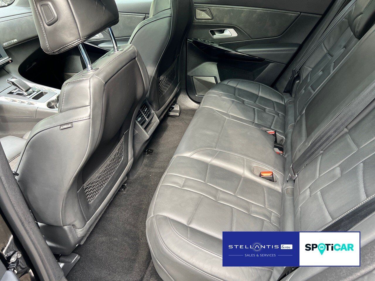 DS Automobiles DS 7 Crossback E-Tense Hybrid Louvre S&S (EU6d)