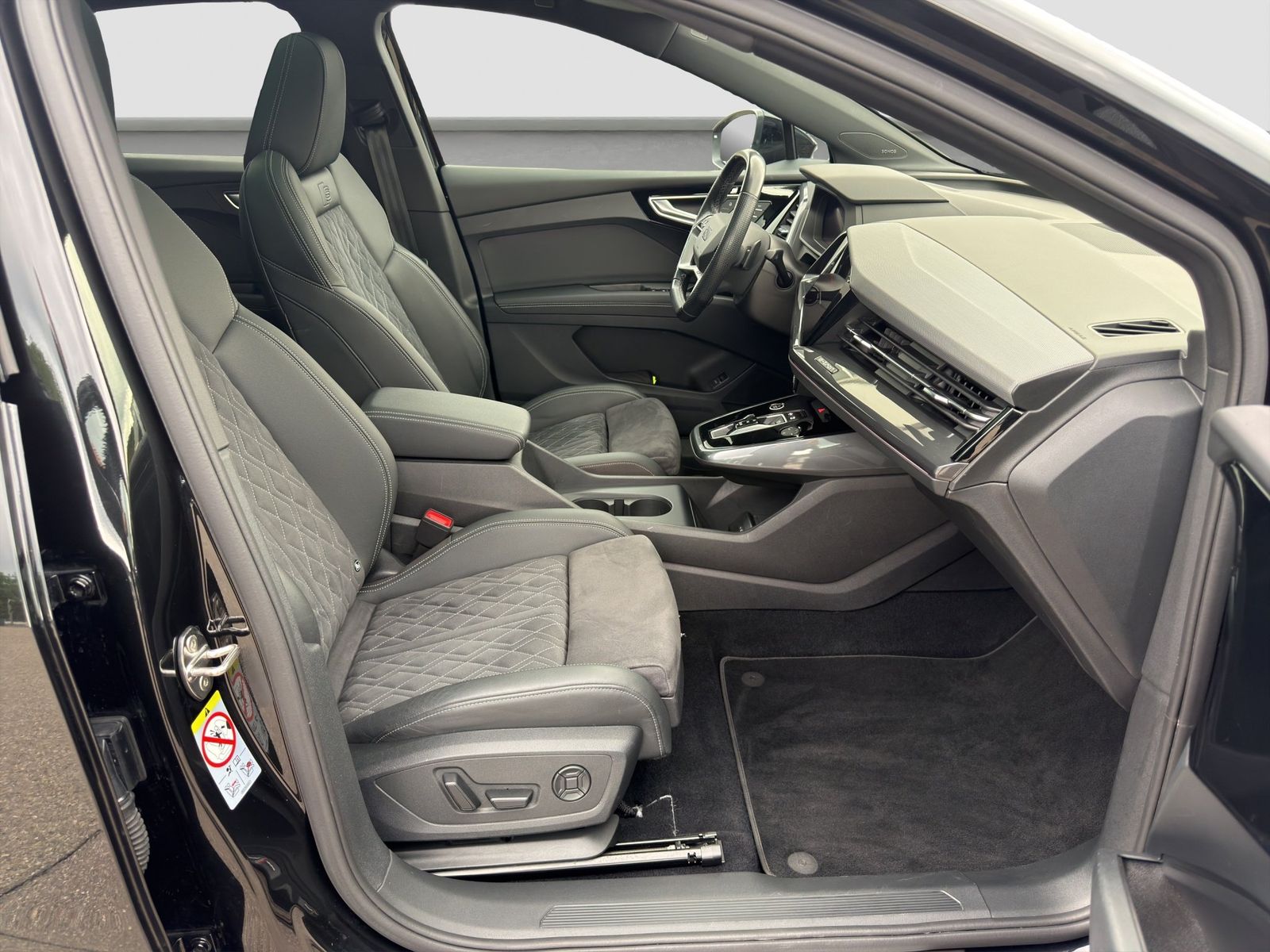 Audi Q4 e-tron Sportback 50 qu 2x S line Matrix Assis