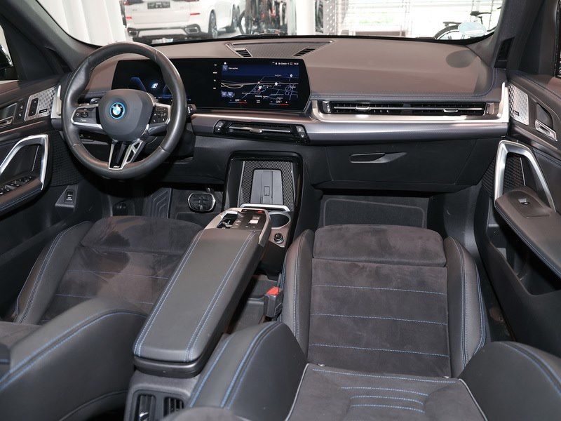 BMW X1 xDrive25e M Sport - Samsaru's Car Outlet