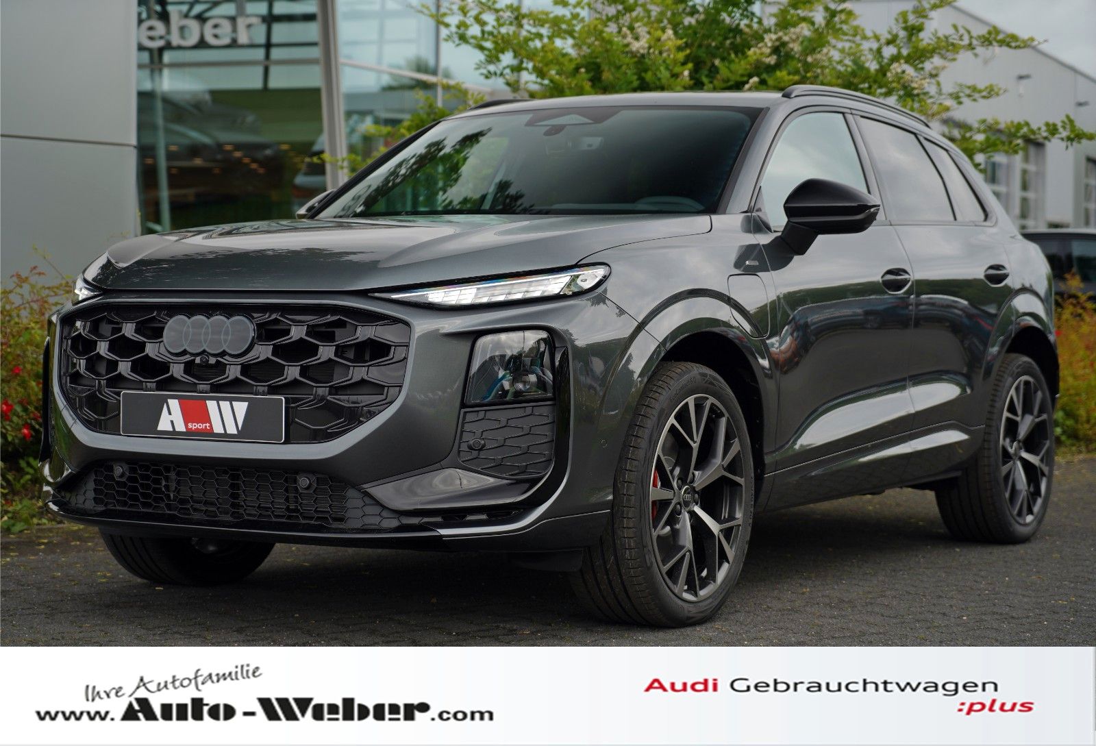 Audi Q3 SUV e-hybrid AHK S-LINE PANO TECH PRO MATRIX