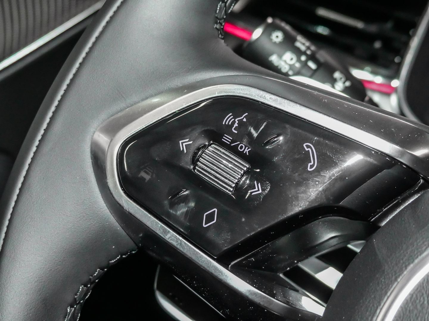Jaguar F-Pace 400 Sport AWD P400 Mild-Hybrid HUD AD Nav