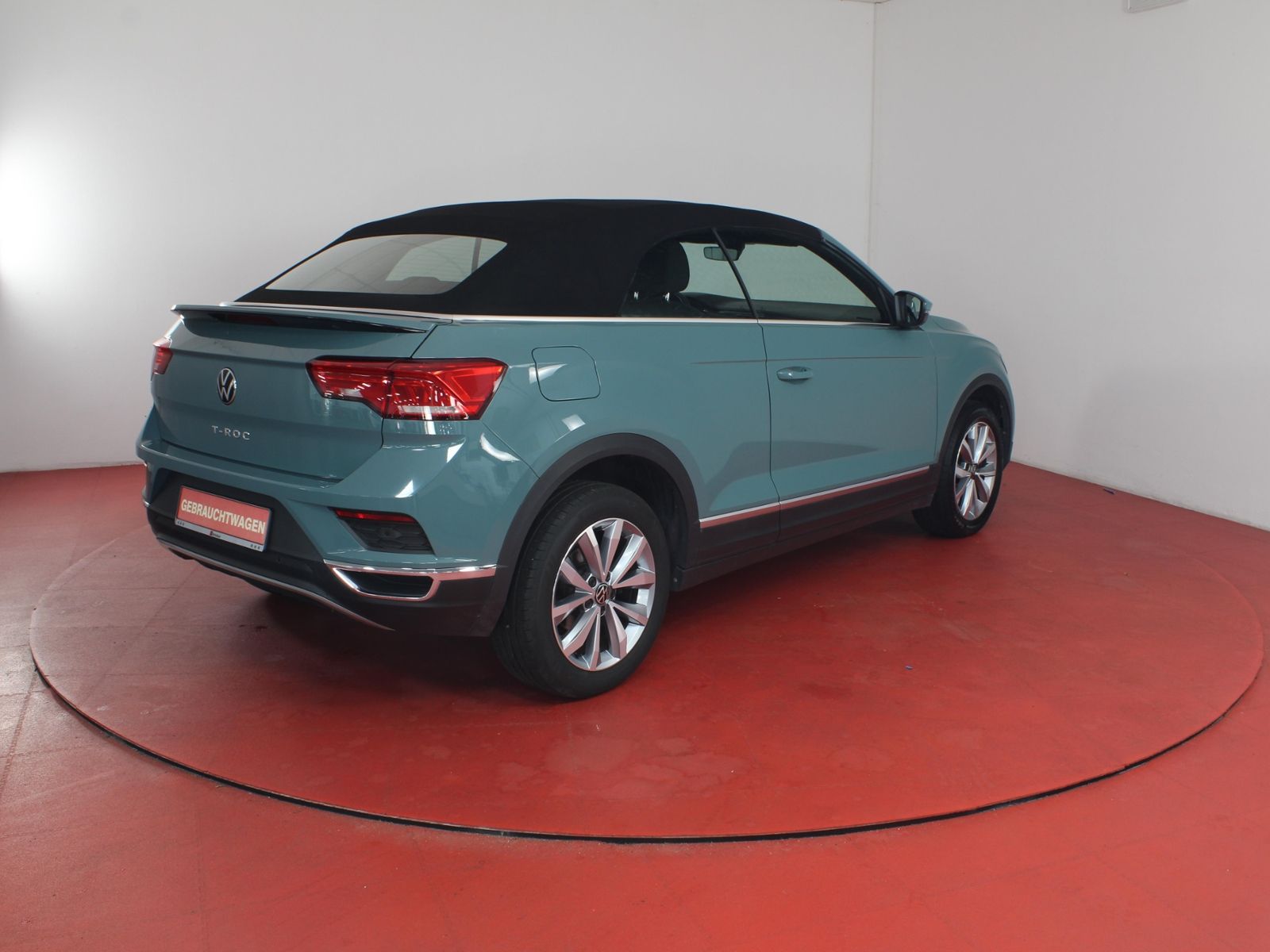 Volkswagen T-Roc Style 1.0TSI - Samsaru's Car Outlet