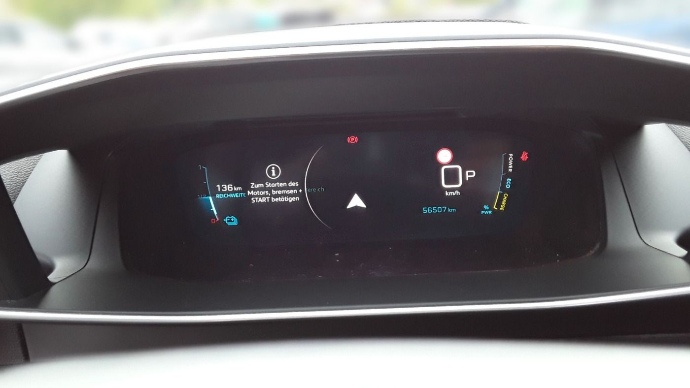 Peugeot 208 e- GT - Samsaru's Car Outlet