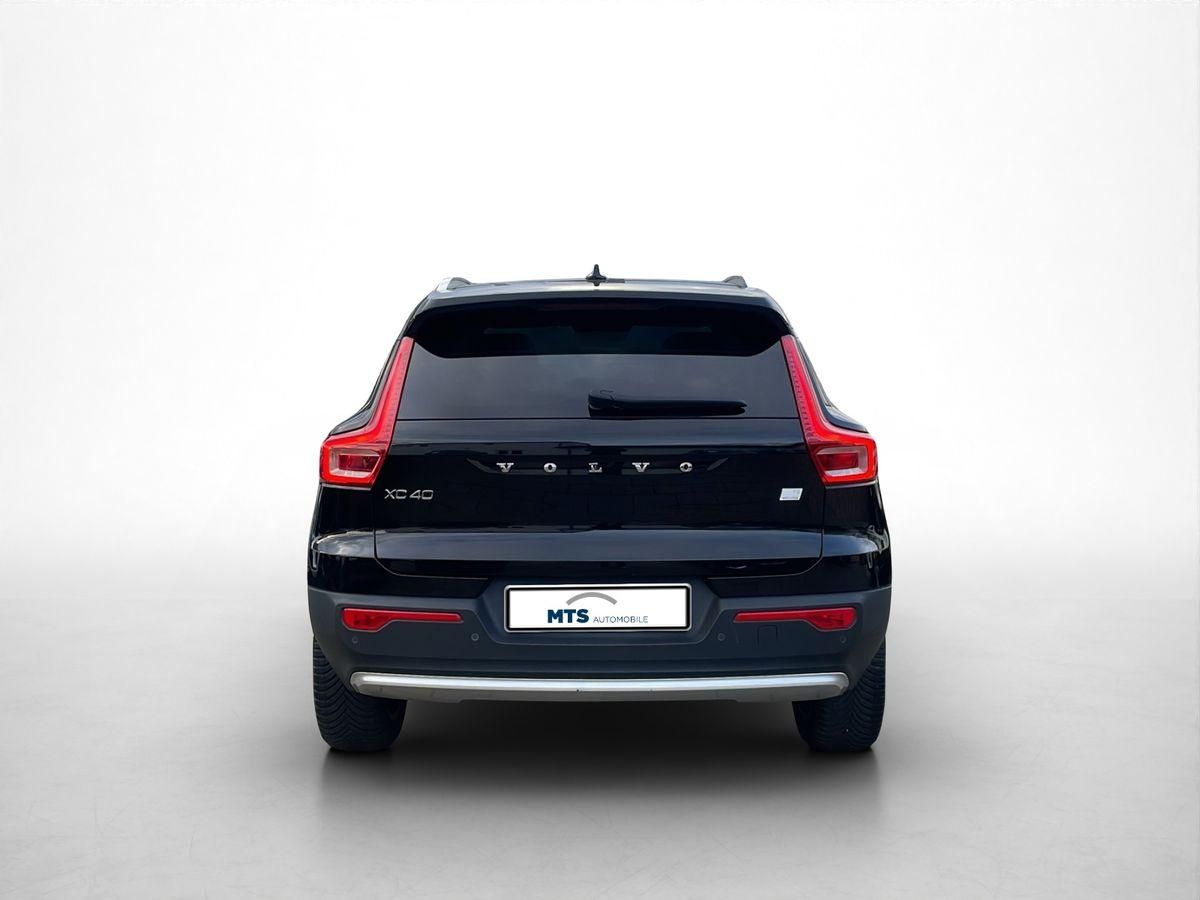 Volvo XC40 Recharge Plug-in Hybrid MY23 PLUS BRIGHT