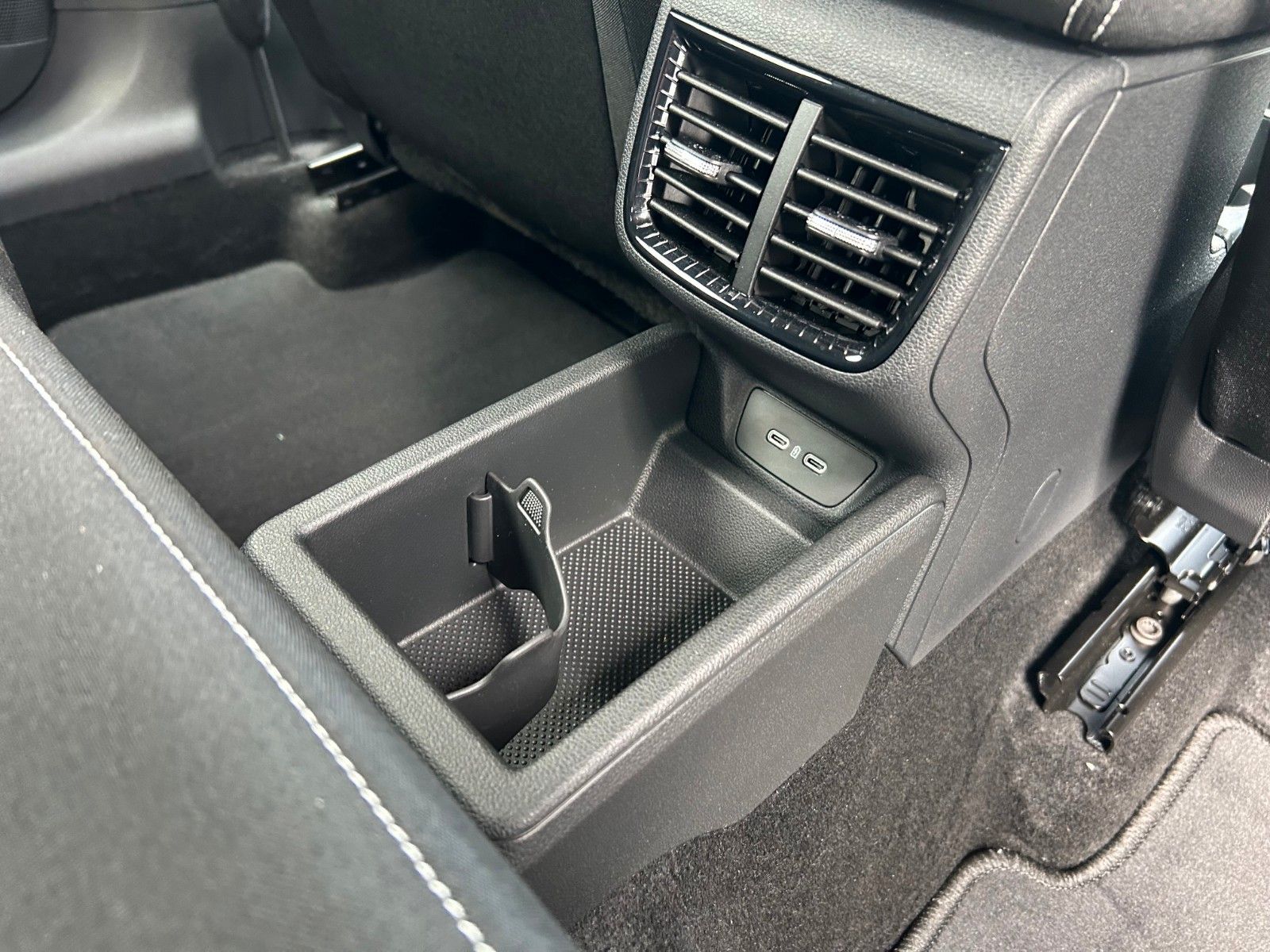 Skoda Fabia IV Monte Carlo DSG Navi 5JGar Assist+ -29%