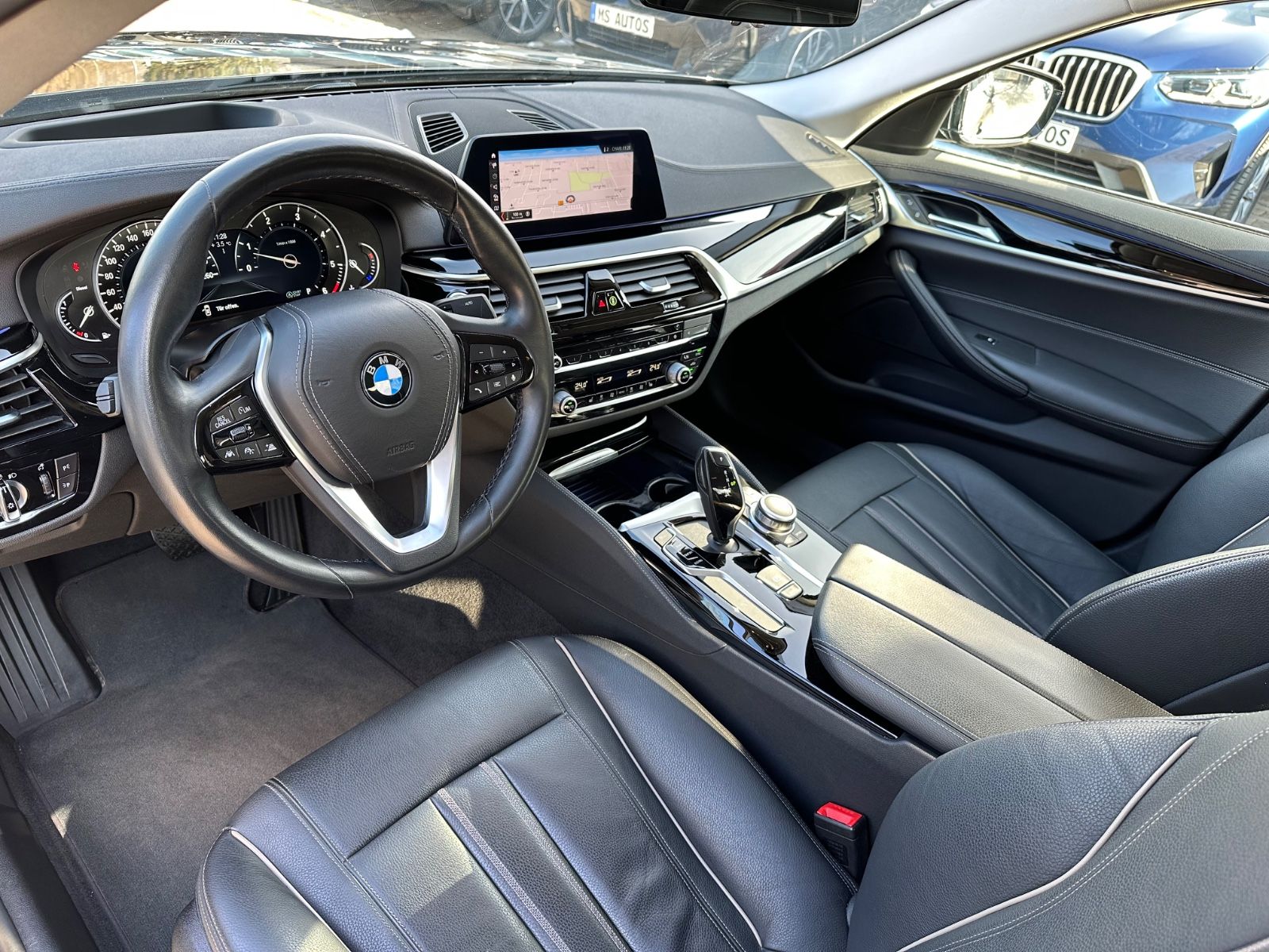 BMW 530d xDrive Luxury Line Leder Head-Up ACC Kamera