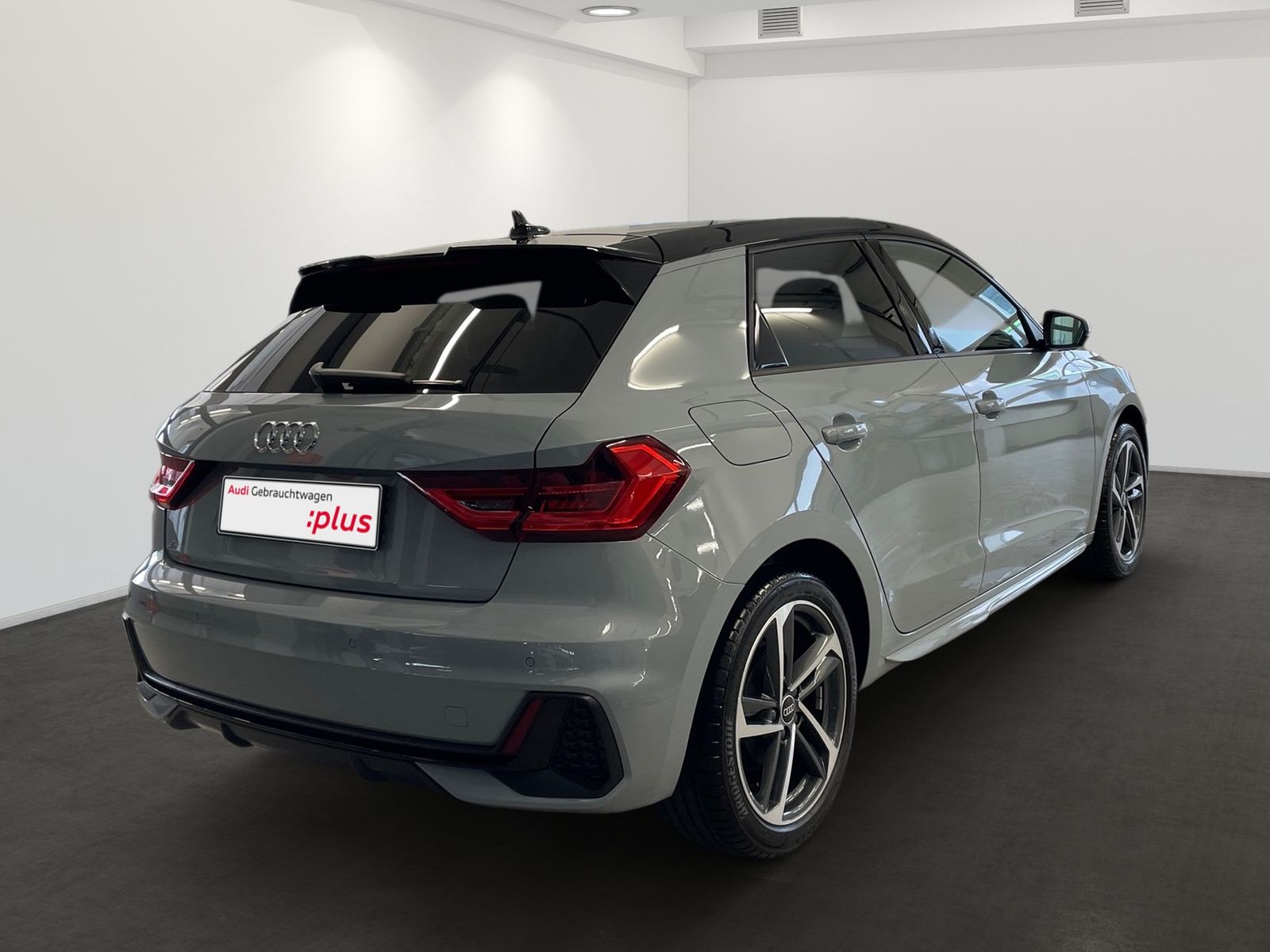 Audi A1 Sportback 25 TFSI S line - Samsaru's Car Outlet
