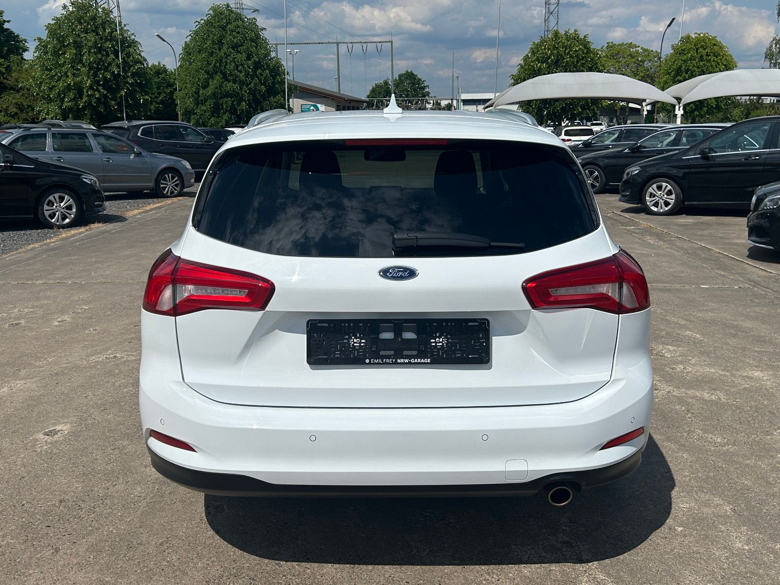 Ford Focus Turnier Cool&Connect - Samsaru's Car Outlet