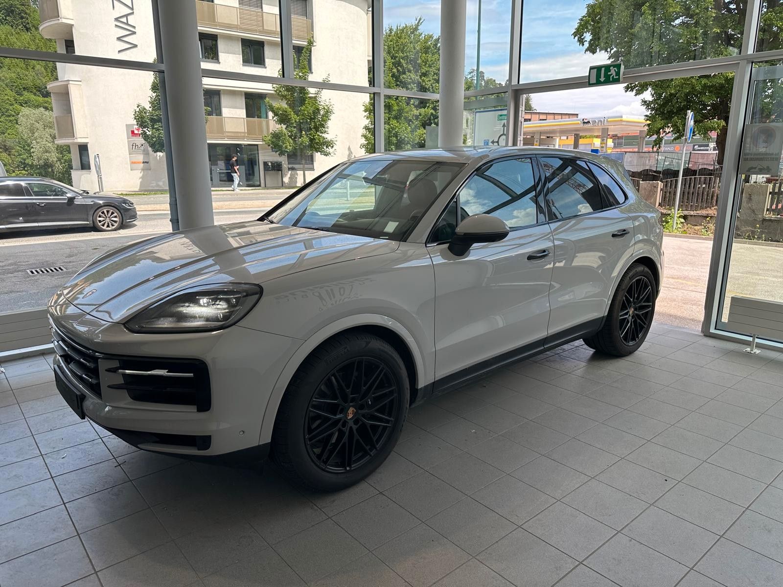 Porsche Cayenne -19,5%/gr-rot/Pan/Mtx/ACC/14W/21