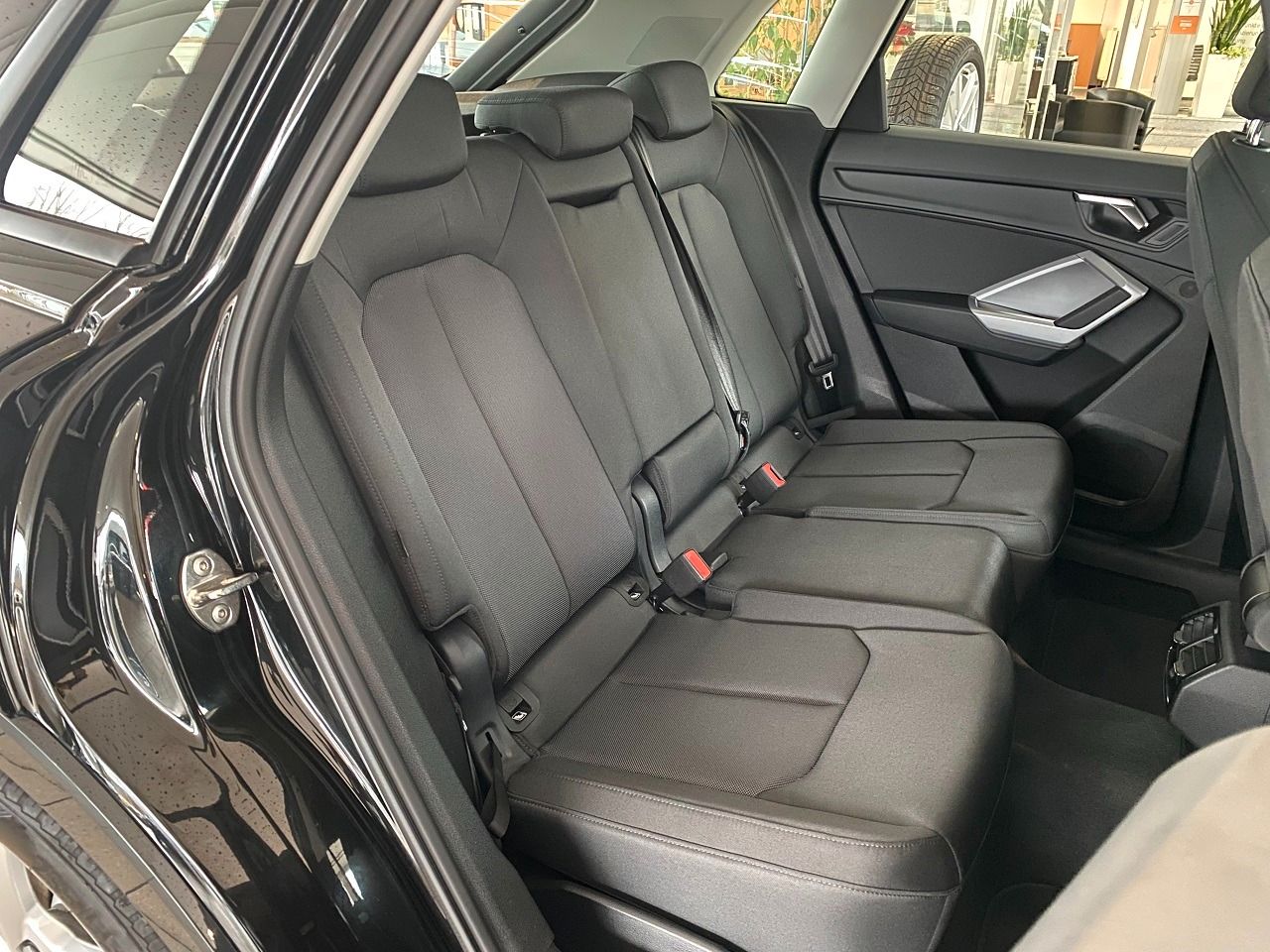 Audi Q3 40 TDI quattro - Samsaru's Car Outlet