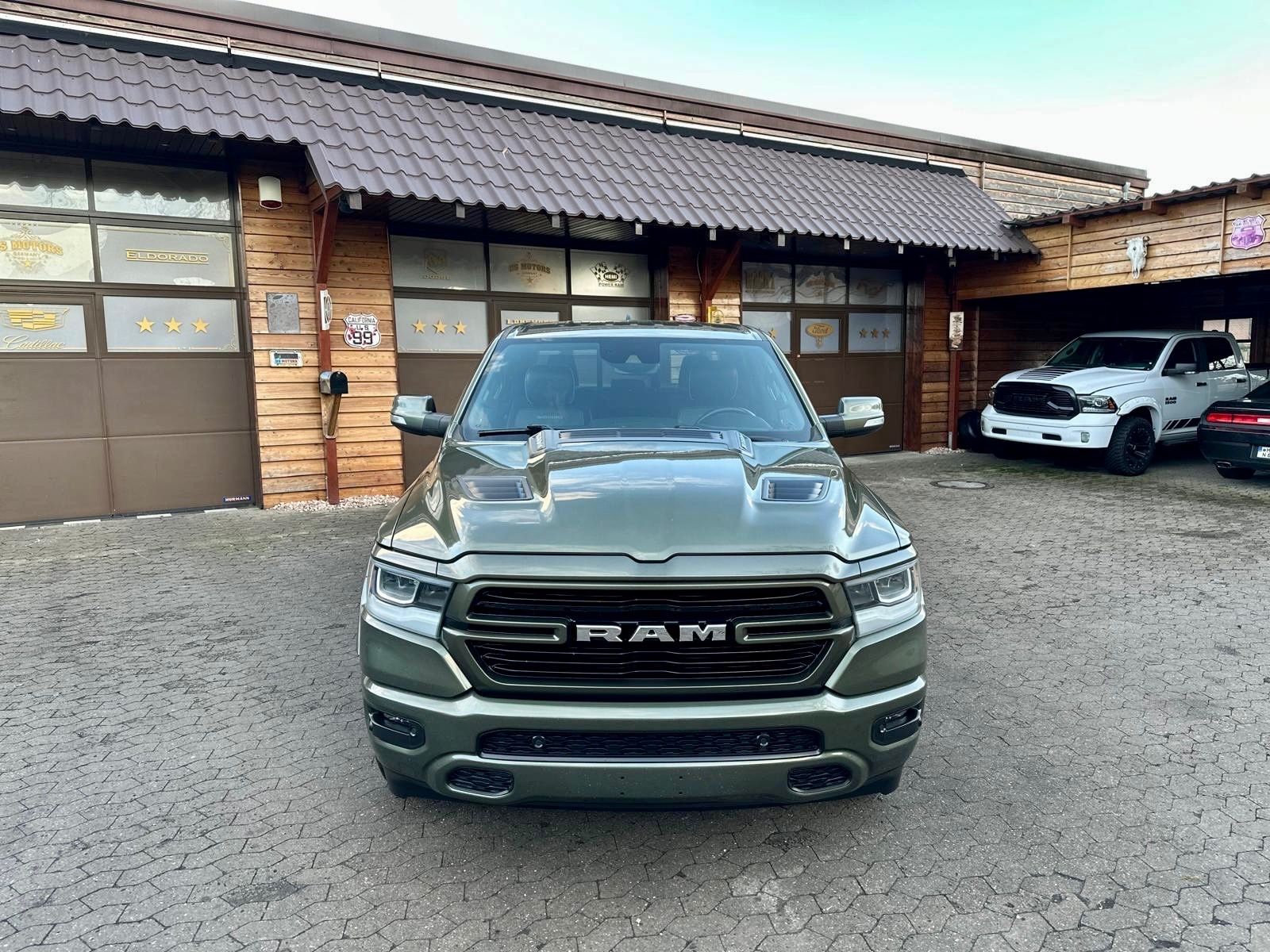 Dodge LARAMIE*5.7*LPG*AHK*NAVI*PDC*RAMBOX*GARANTIE*