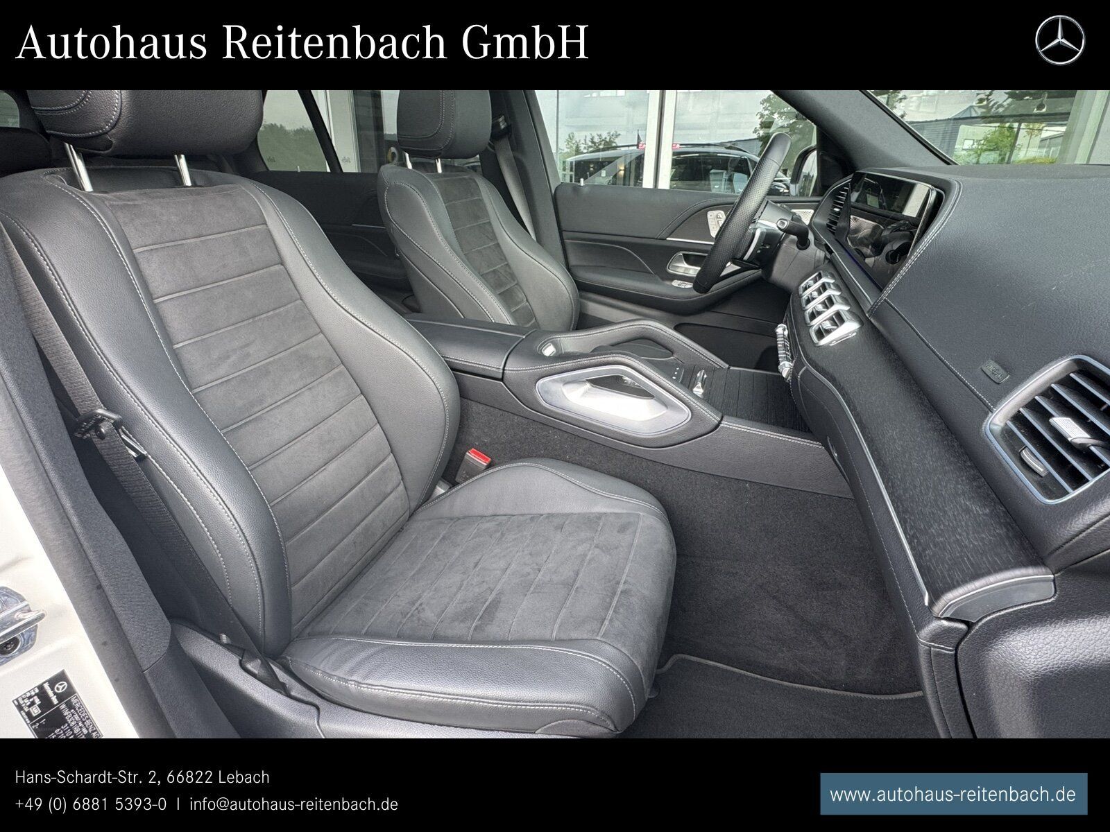 Mercedes-Benz GLE450d 4M AMG+22"+DISTRONIC PANO+STANDHZG+AHK