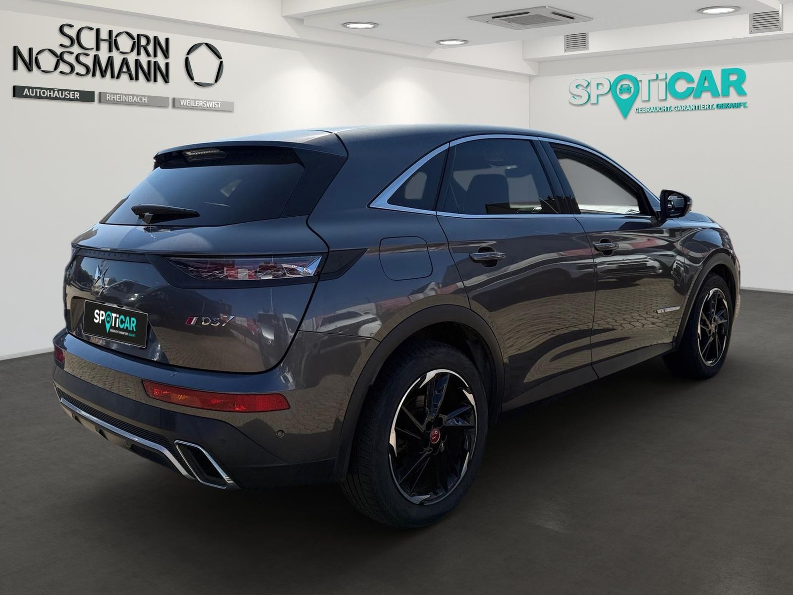 DS Automobiles DS7 CROSSBACK PERFLIN BHDI 180 NAVIGATION,KEYLES