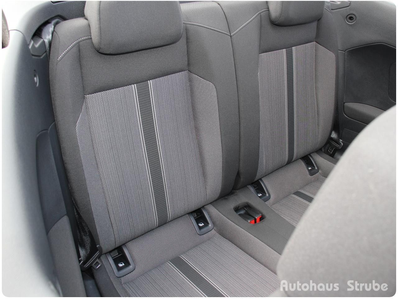 Volkswagen T-Roc Cabriolet Style 1.5 TSI DSG - Samsaru's Car Outlet
