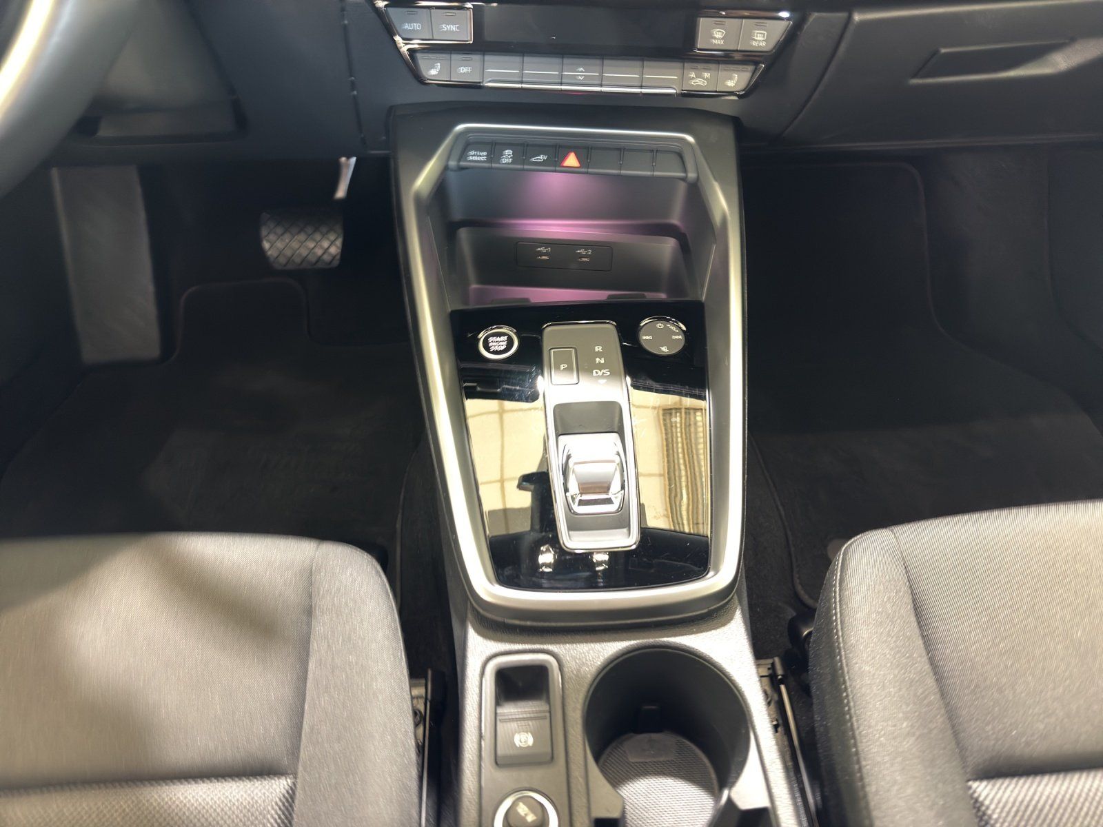 Audi A3 Sportback 40 TFSIe S tronic advanced | MMI |