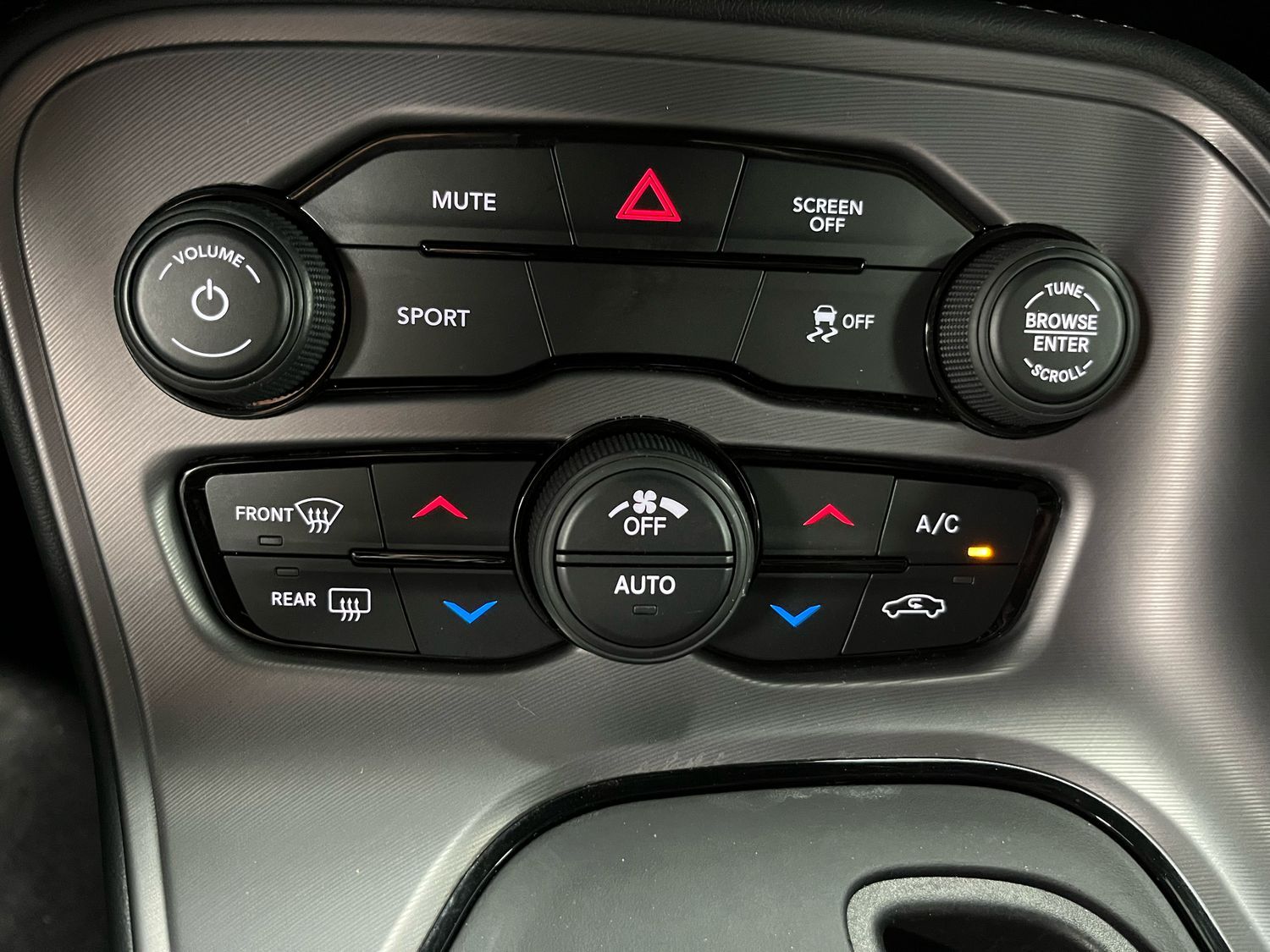 Dodge Challenger  3,6l V6 SXT/SHZ/Navi/Apple