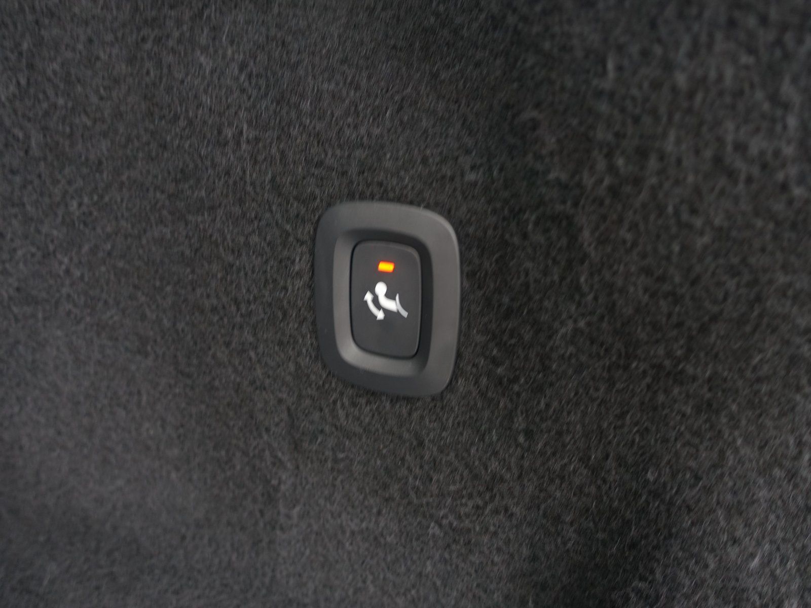 Volvo XC60 Recharge T8 AWD Plus Dark/Pano/CAM/AHK