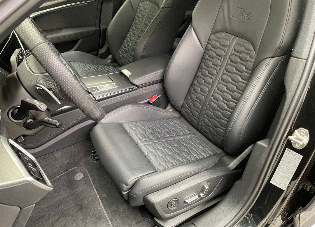 Audi RS6 Avant ESSENTIAL-V MAX 305-KERAMIK-PANO-LASER
