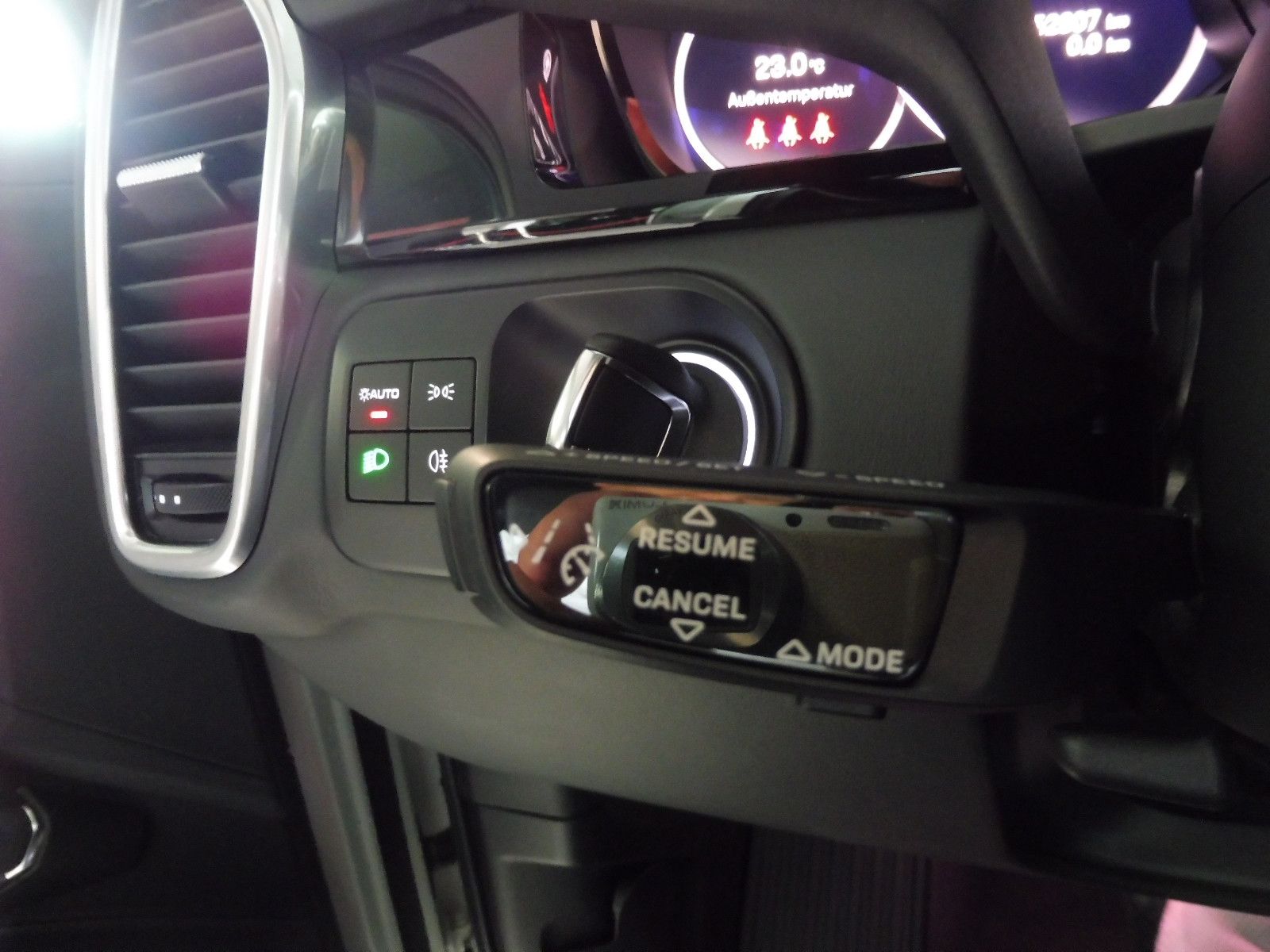 Porsche Cayenne Coupe E-Hybrid Approved/360°/Spur/Pano