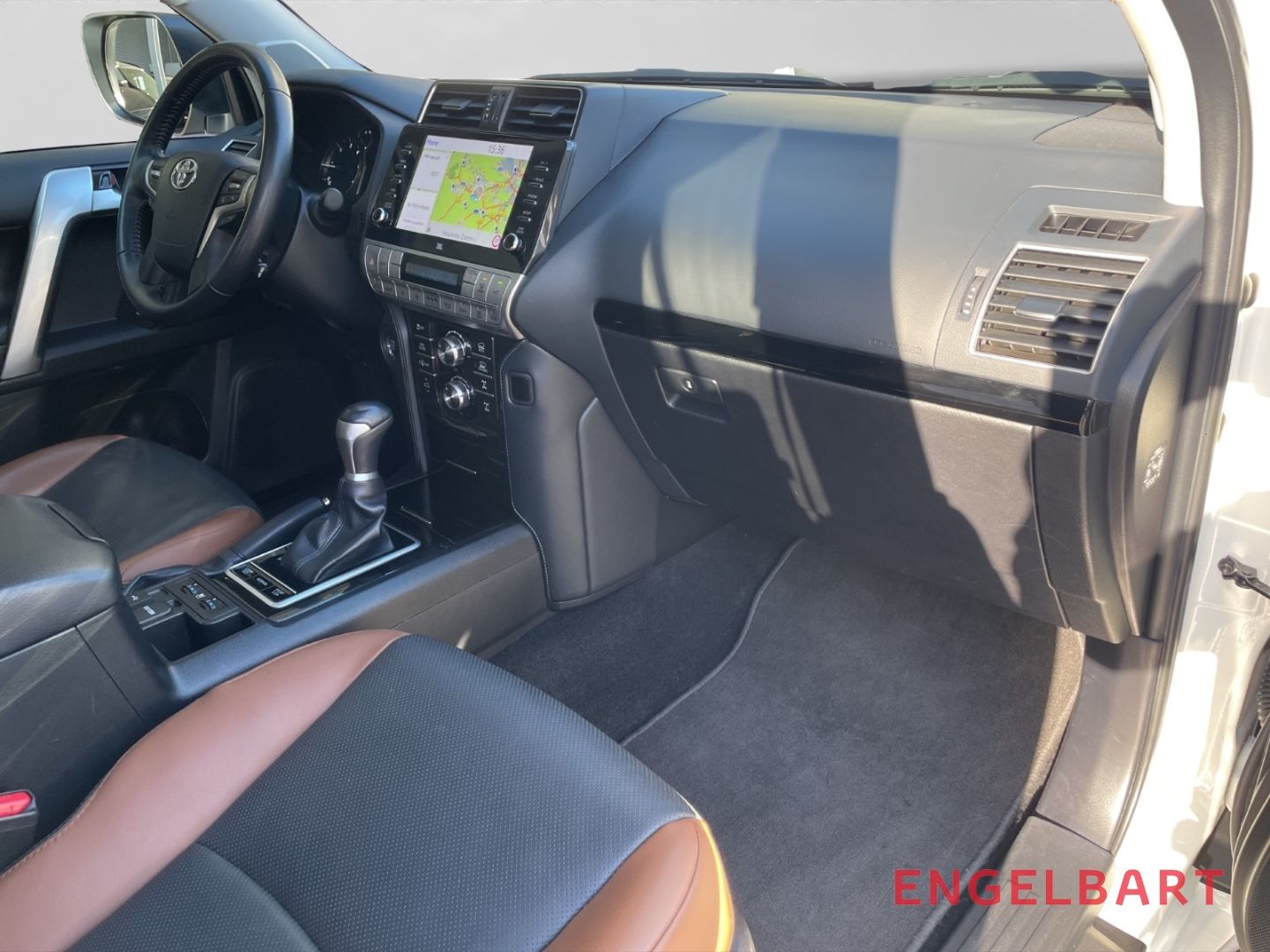 Toyota Land Cruiser TEC-Edition AHK NAVI Schiebedach
