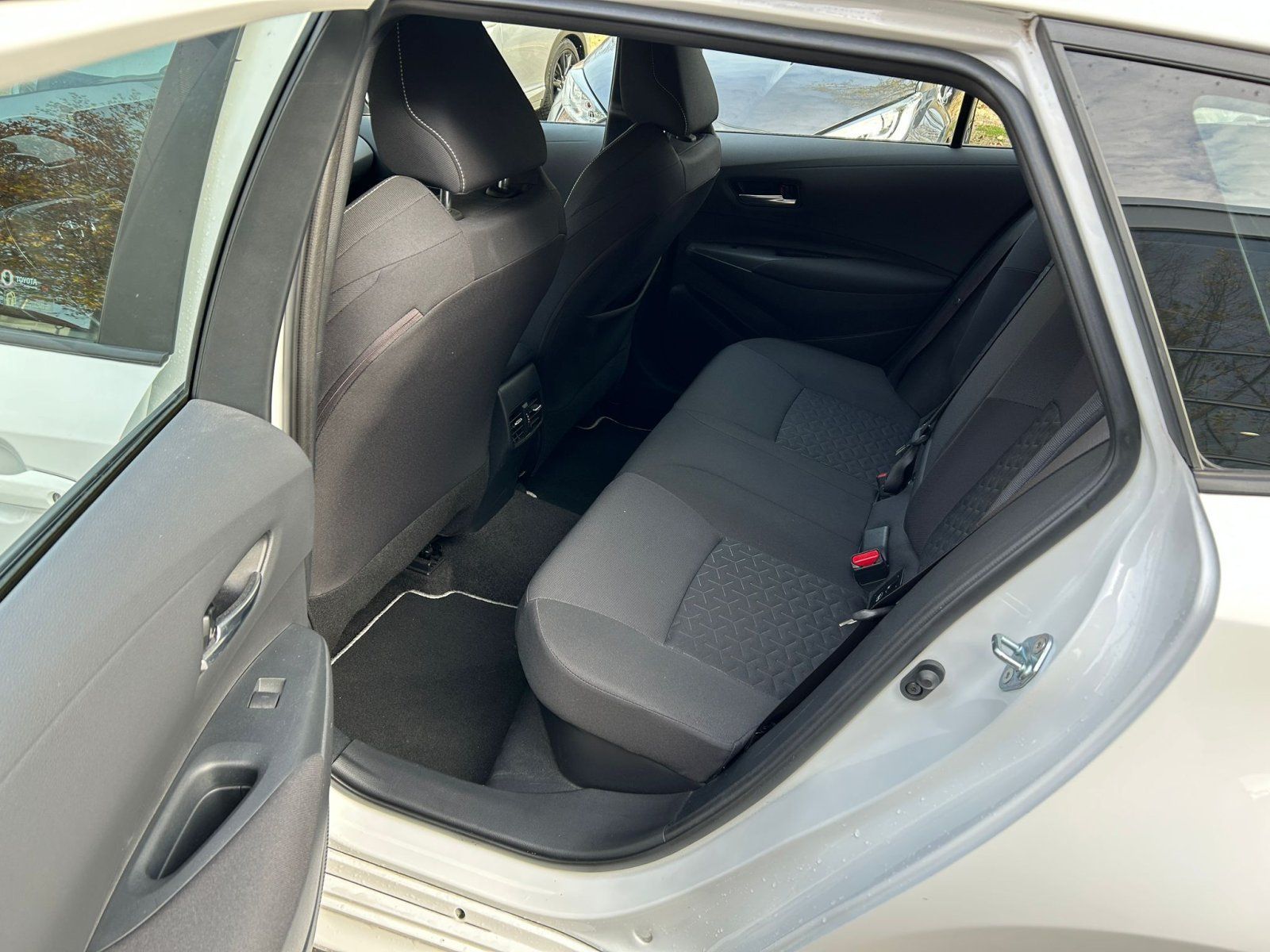 Toyota Corolla 1,8 Hybrid Touring Sports Comfort *1.HAN