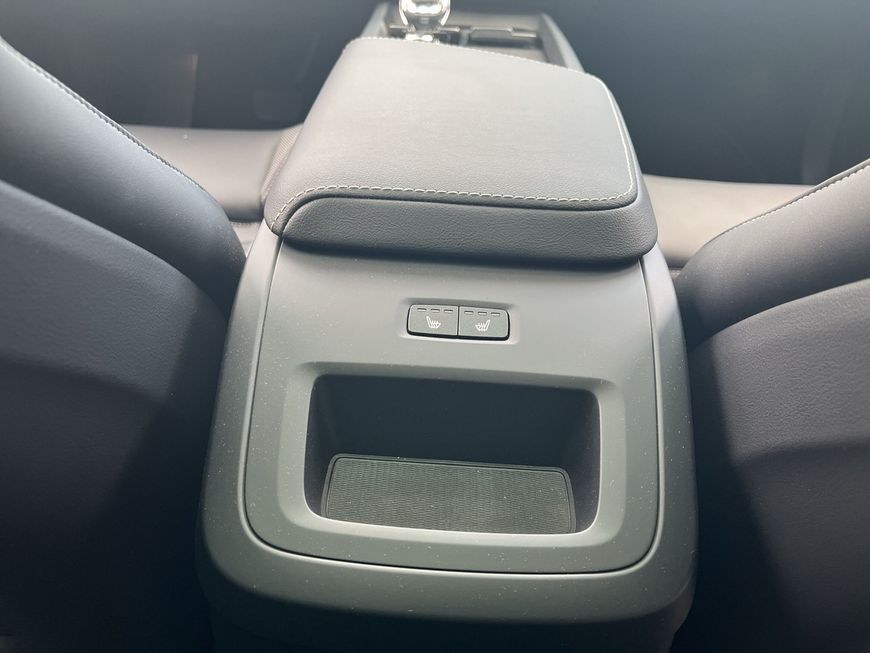 Volvo XC60 T6 AWD Plug-in Hybrid Plus Dark