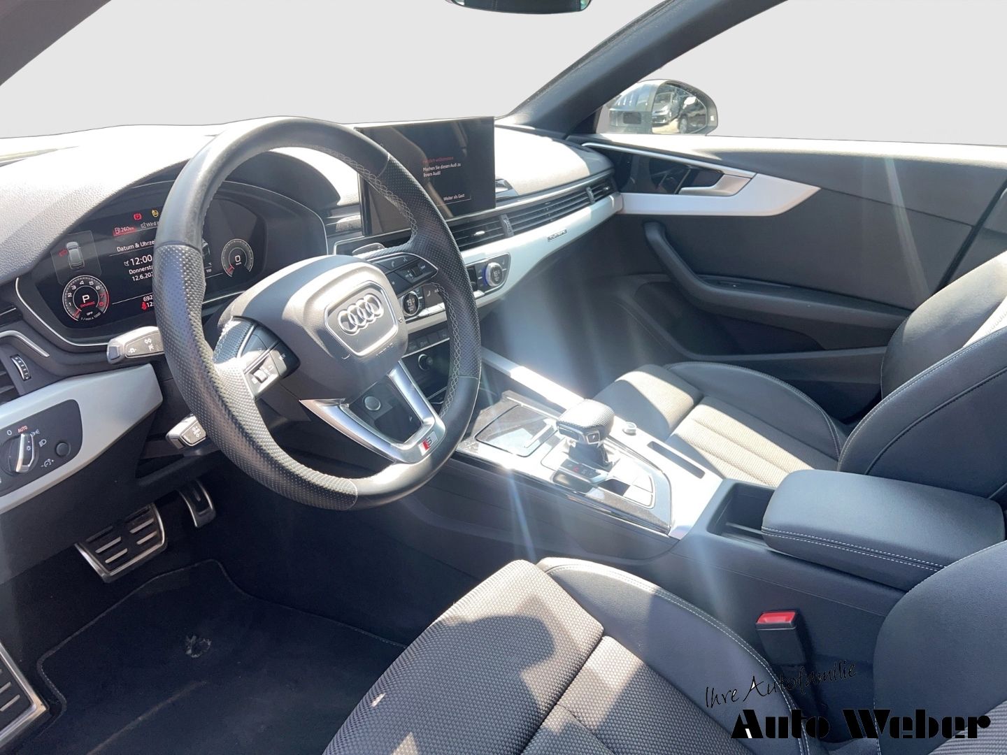 Audi A4 Avant 45TFSI S-Line Quattro - Samsaru's Car Outlet