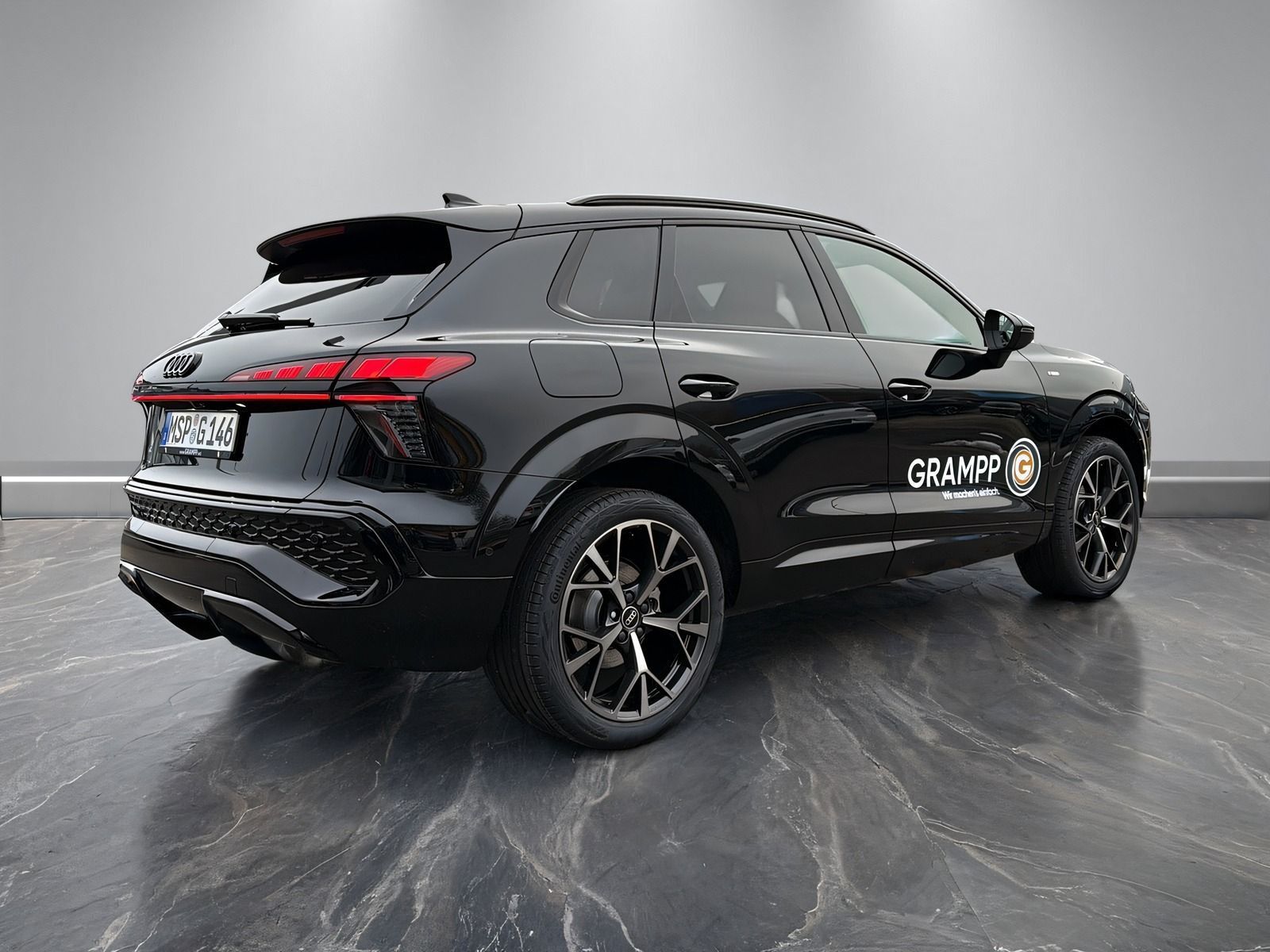 Audi Q3 TFSI KAMERA+TECH PLUS+AHK+ACC+BT+S-LINE+