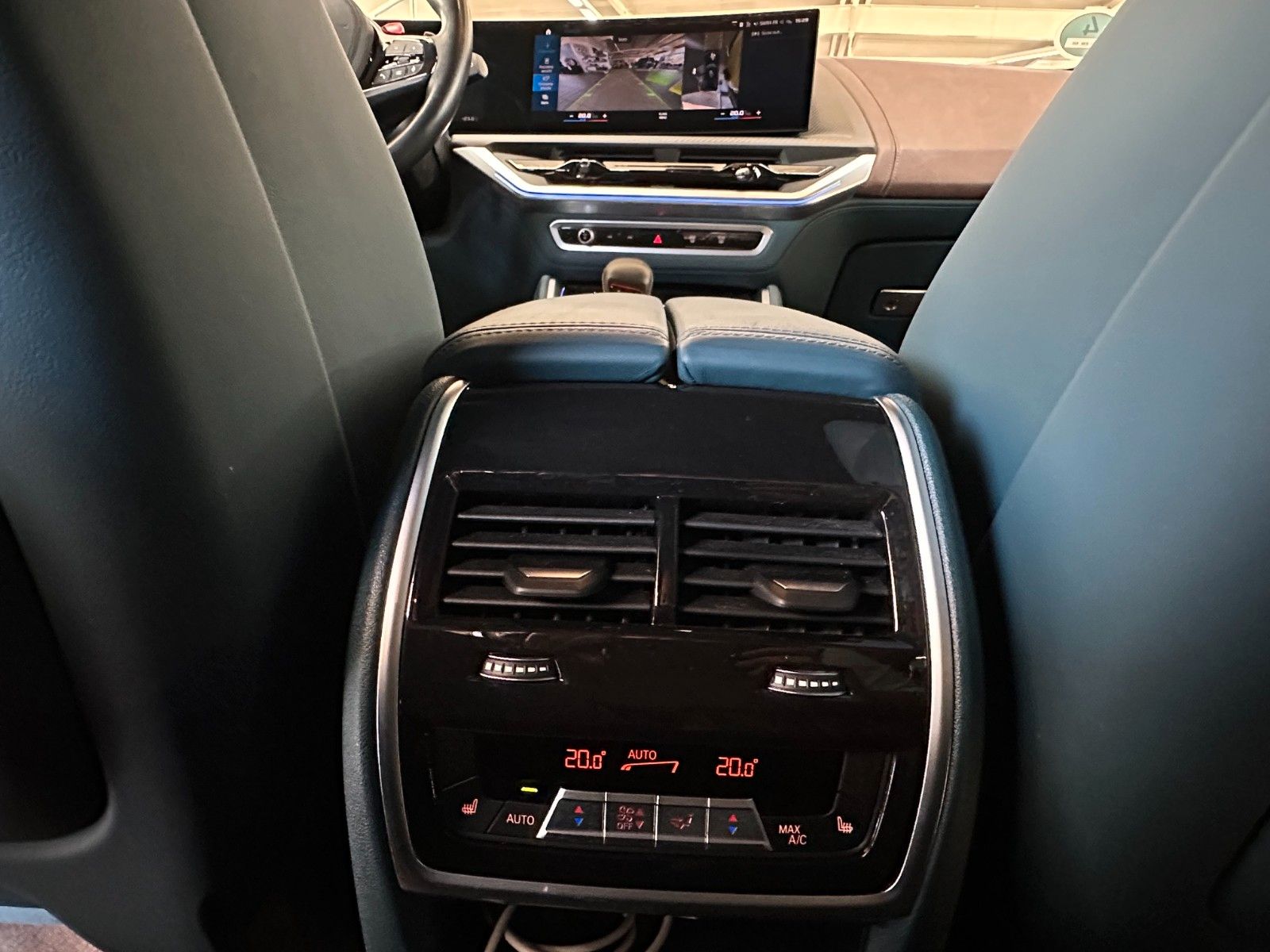 BMW XM 4.4 +Bowers/Wilkens +AHK +Multifunkt.sitze