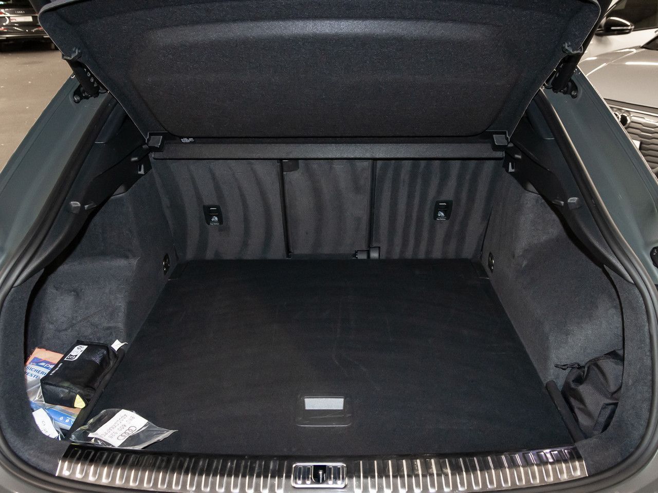 Audi Q3 Sportback 40 TFSI quattro S line Kamera AHK