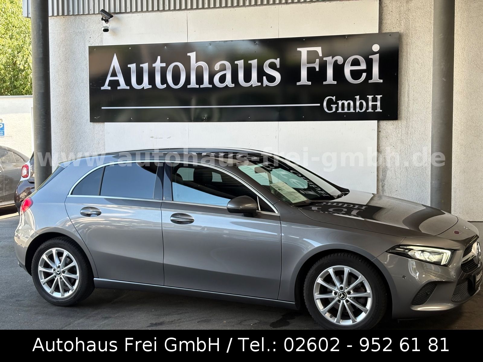 Mercedes-Benz A 160 Progressive - Samsaru's Car Outlet