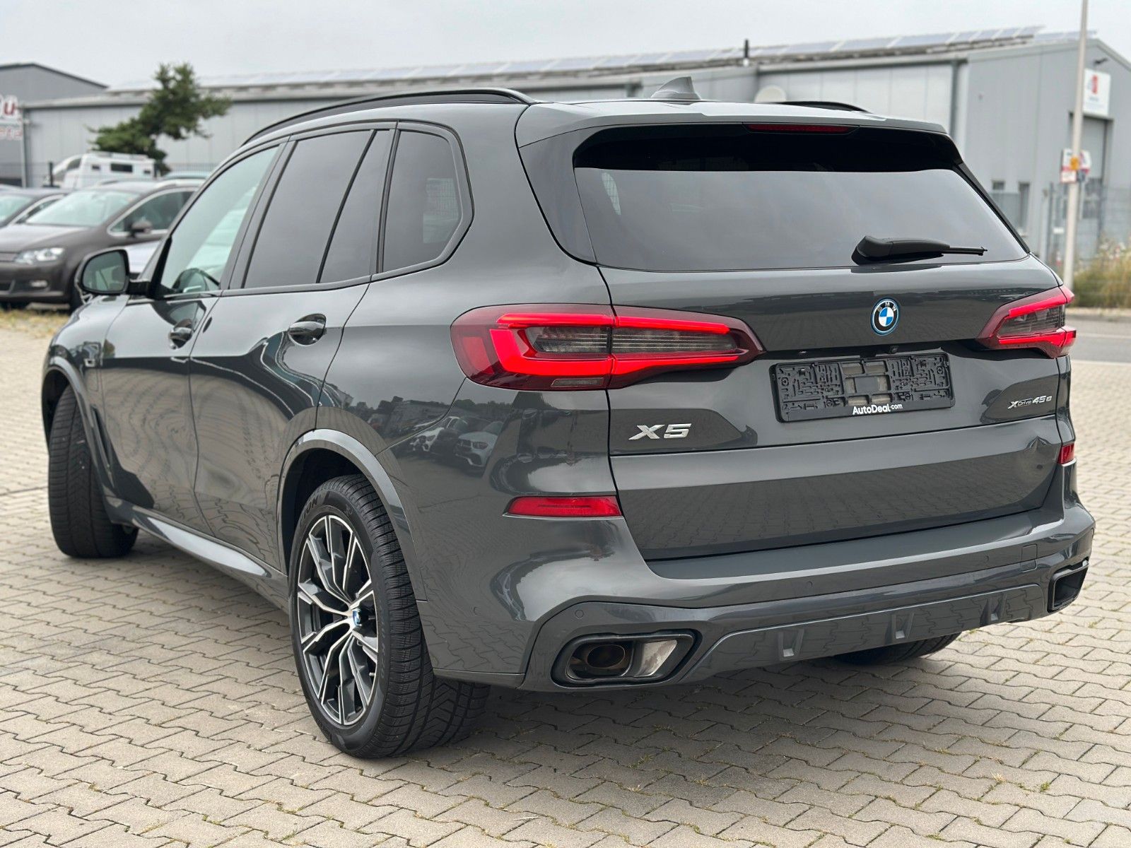 BMW X5 M-Sport xDrive45e Integral Vollausstattung!