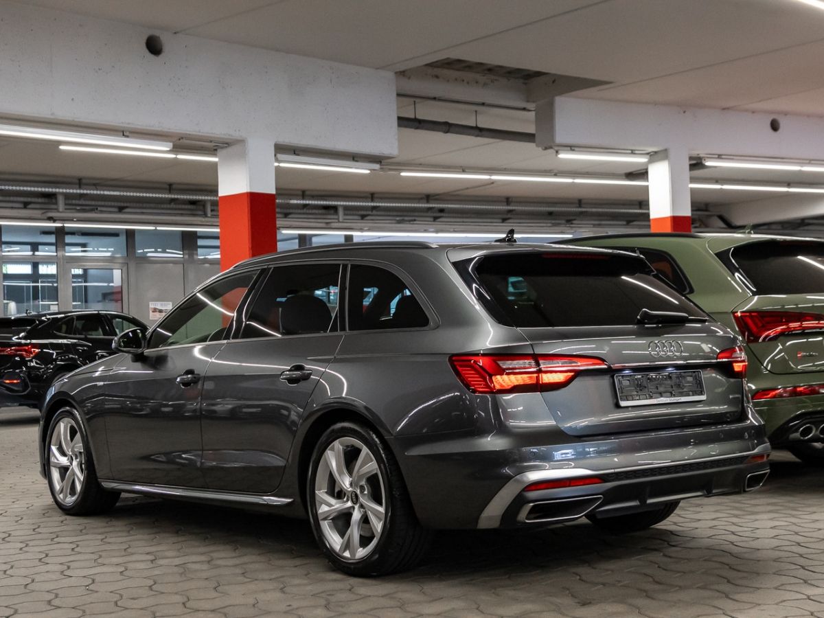 Audi A4 Avant 45 TFSI quattro S line - Samsaru's Car Outlet